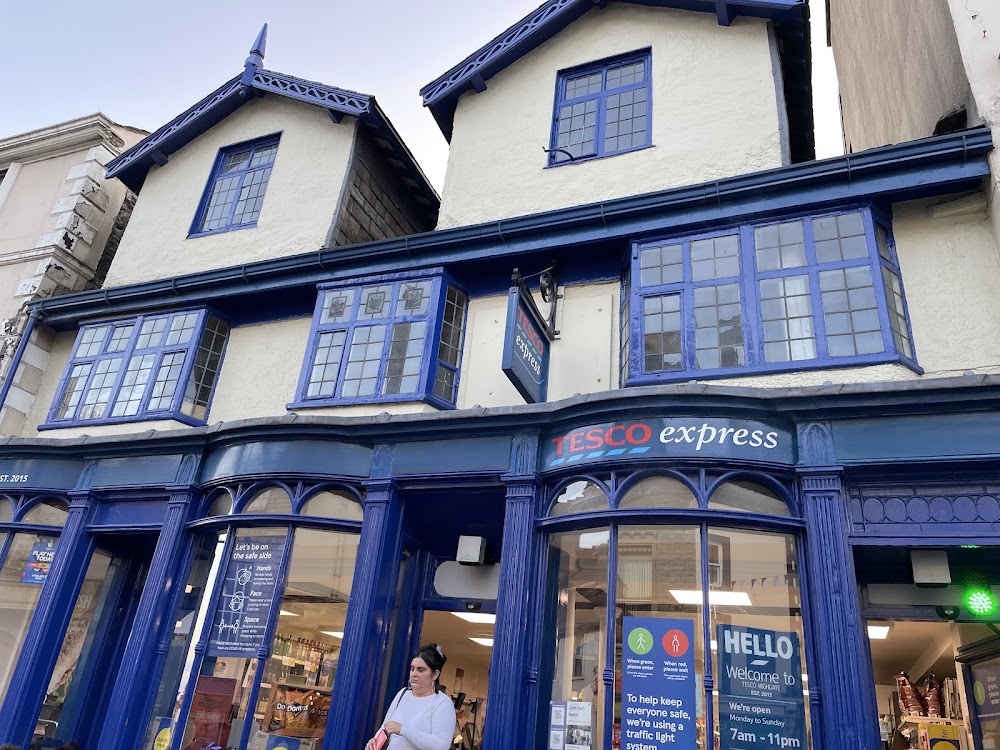 Tesco Express