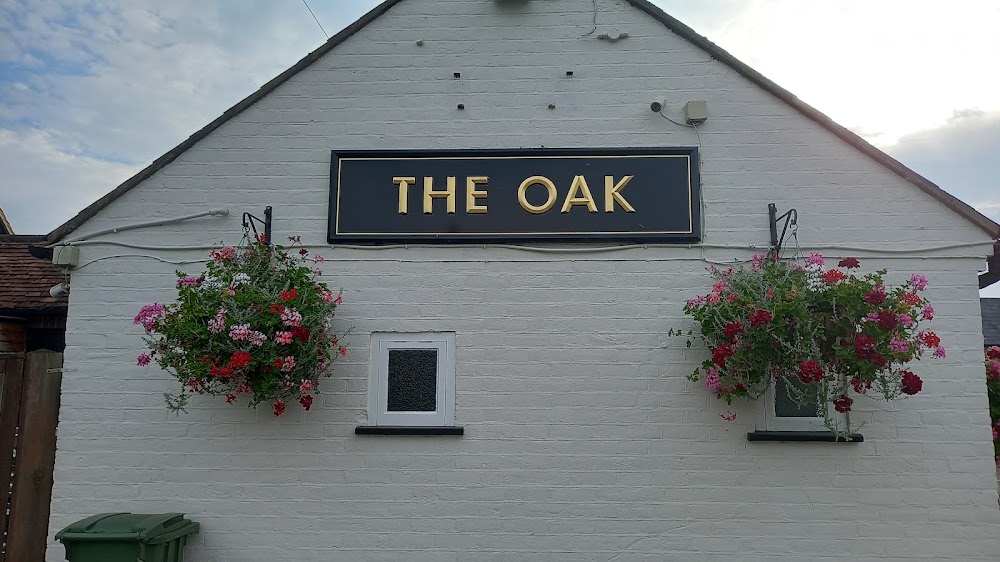 The Oak, Aston Clinton