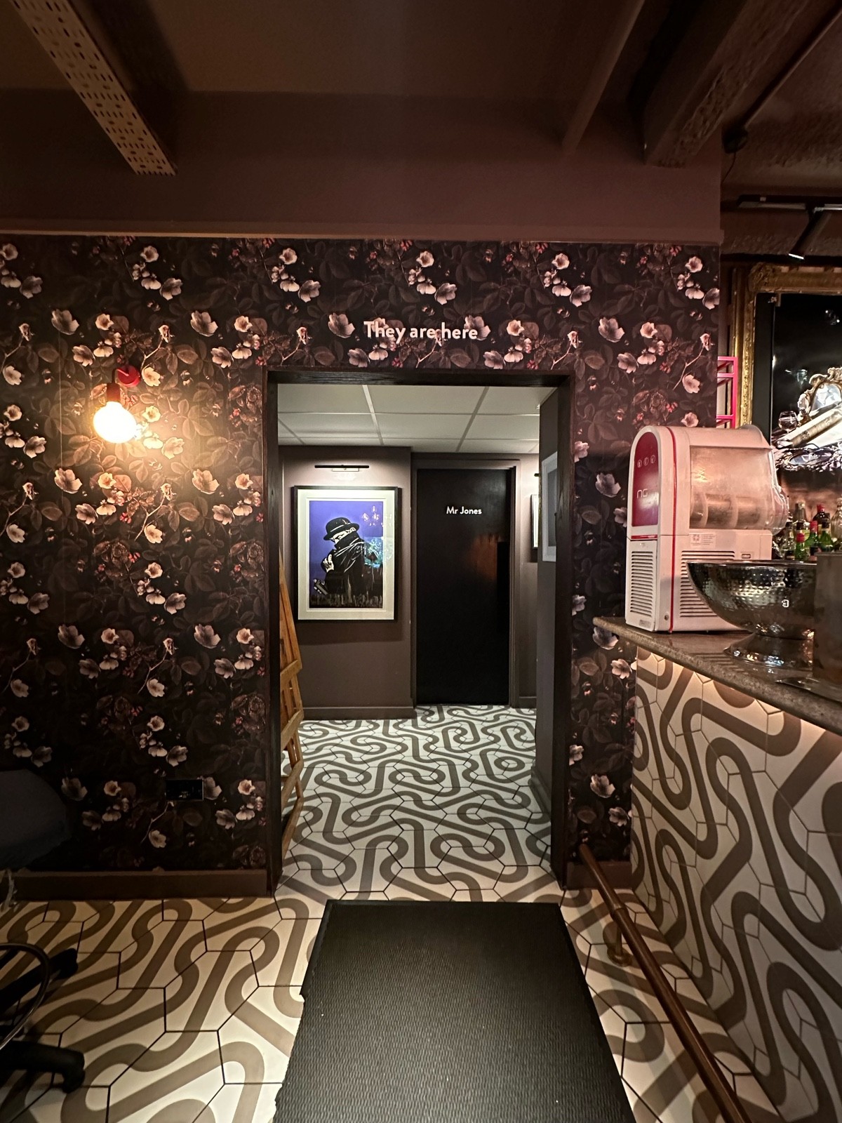 Wheelchair-accessible bathroom