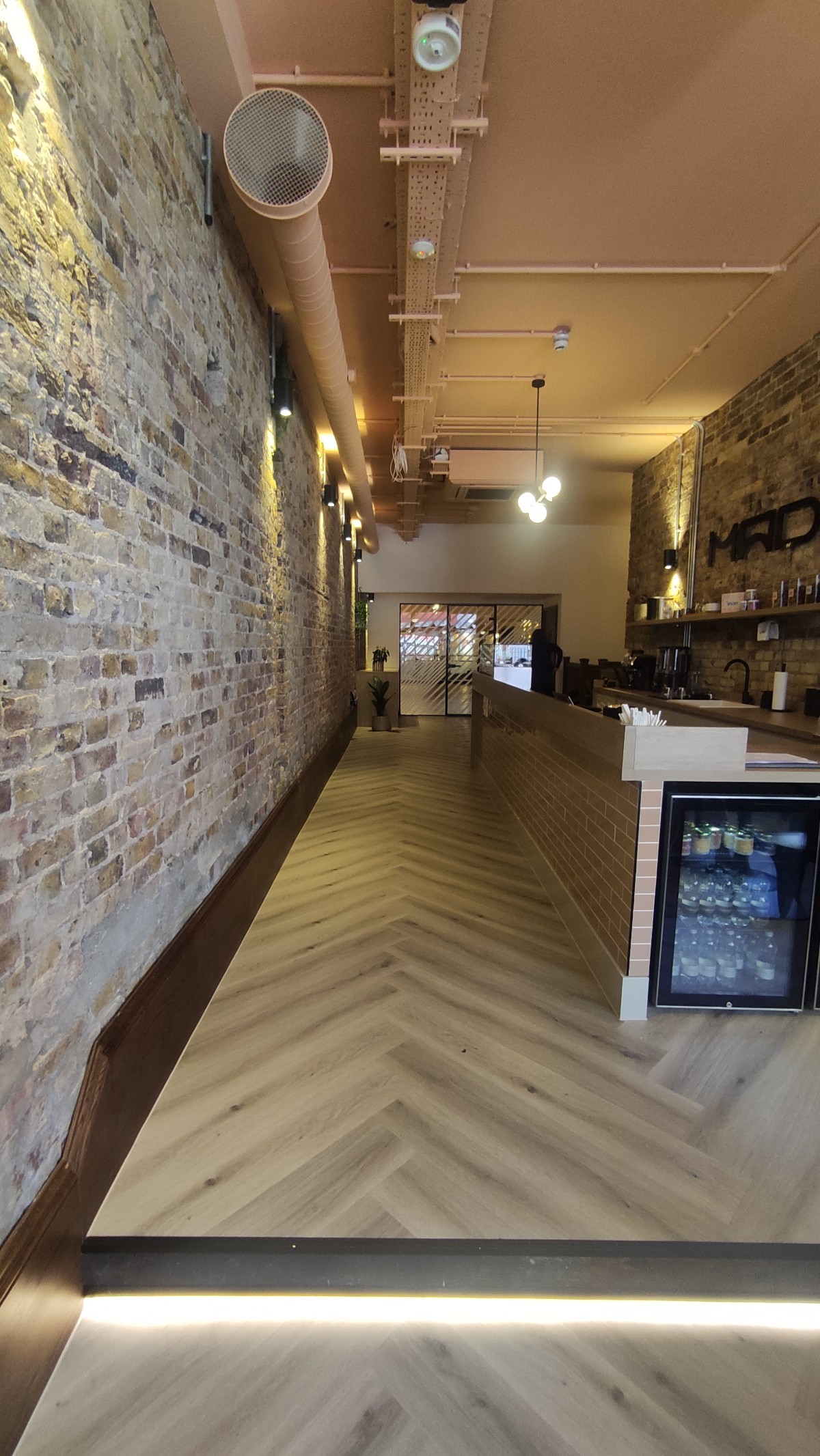 Indoor - Back space