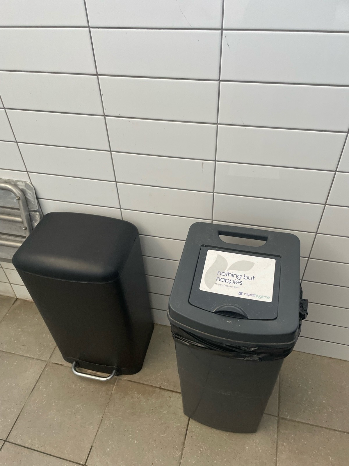 Wastebin foot operated and top lid bin
