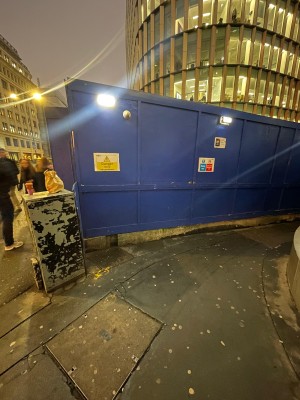 From maybe entrance facing left. Path to alternative entrance on right.