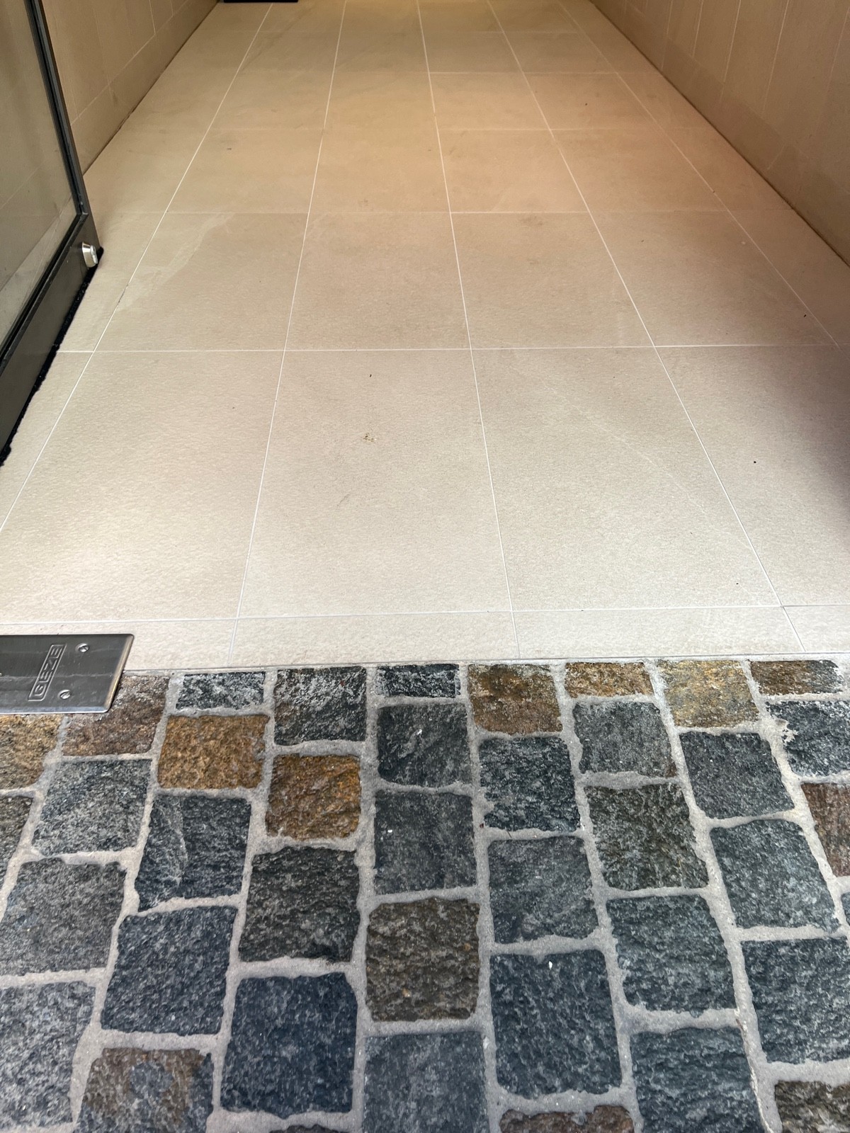 Small bump at foot of door.