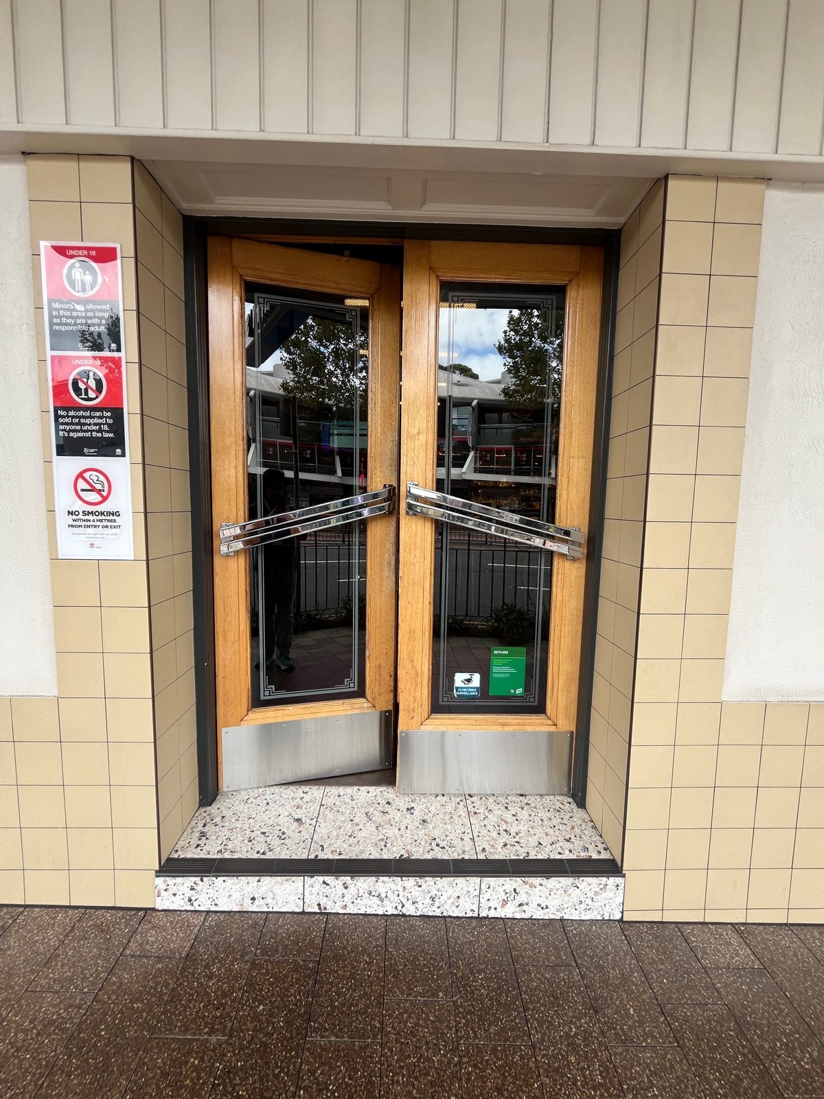 Alternative entrance