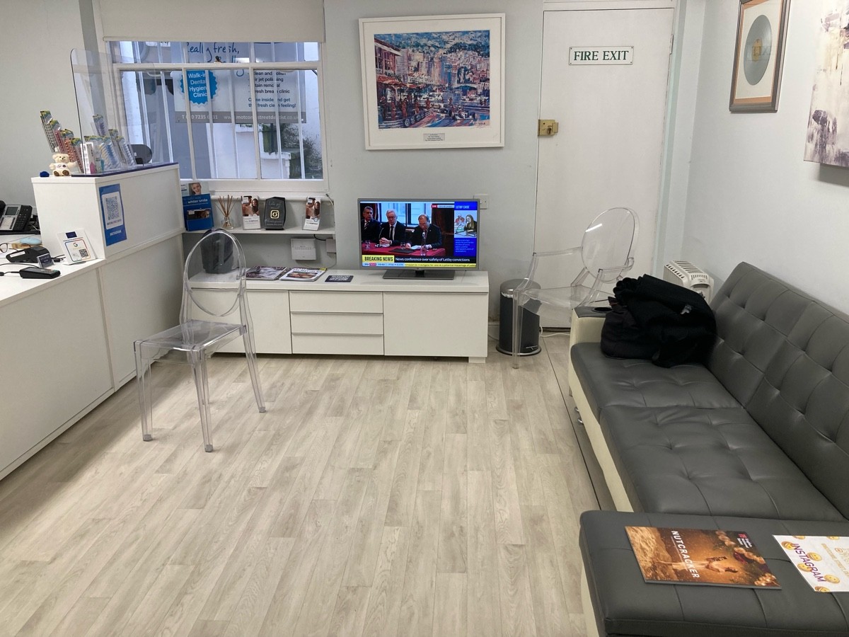 Indoor – Front space