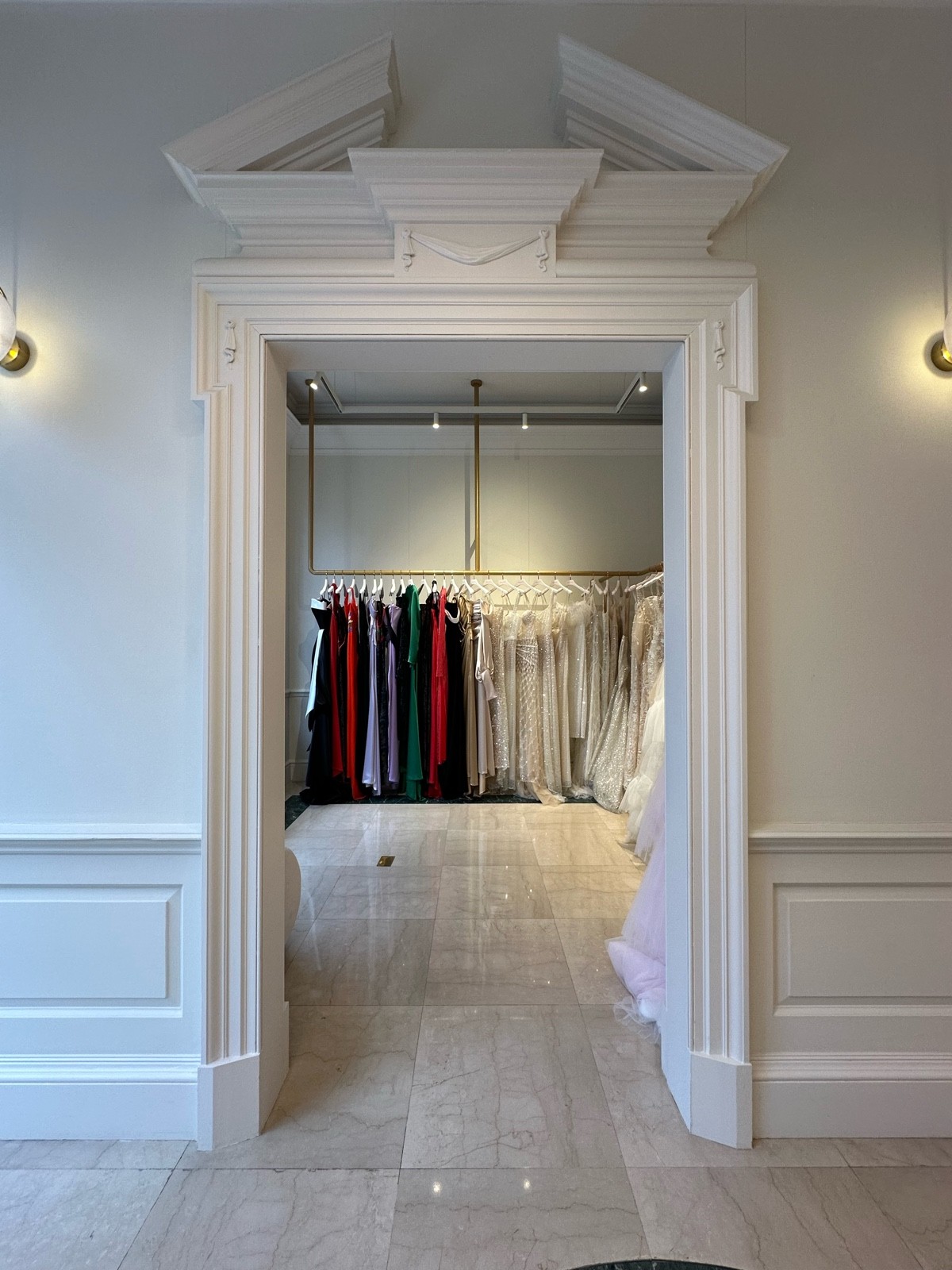 Indoor – Front space