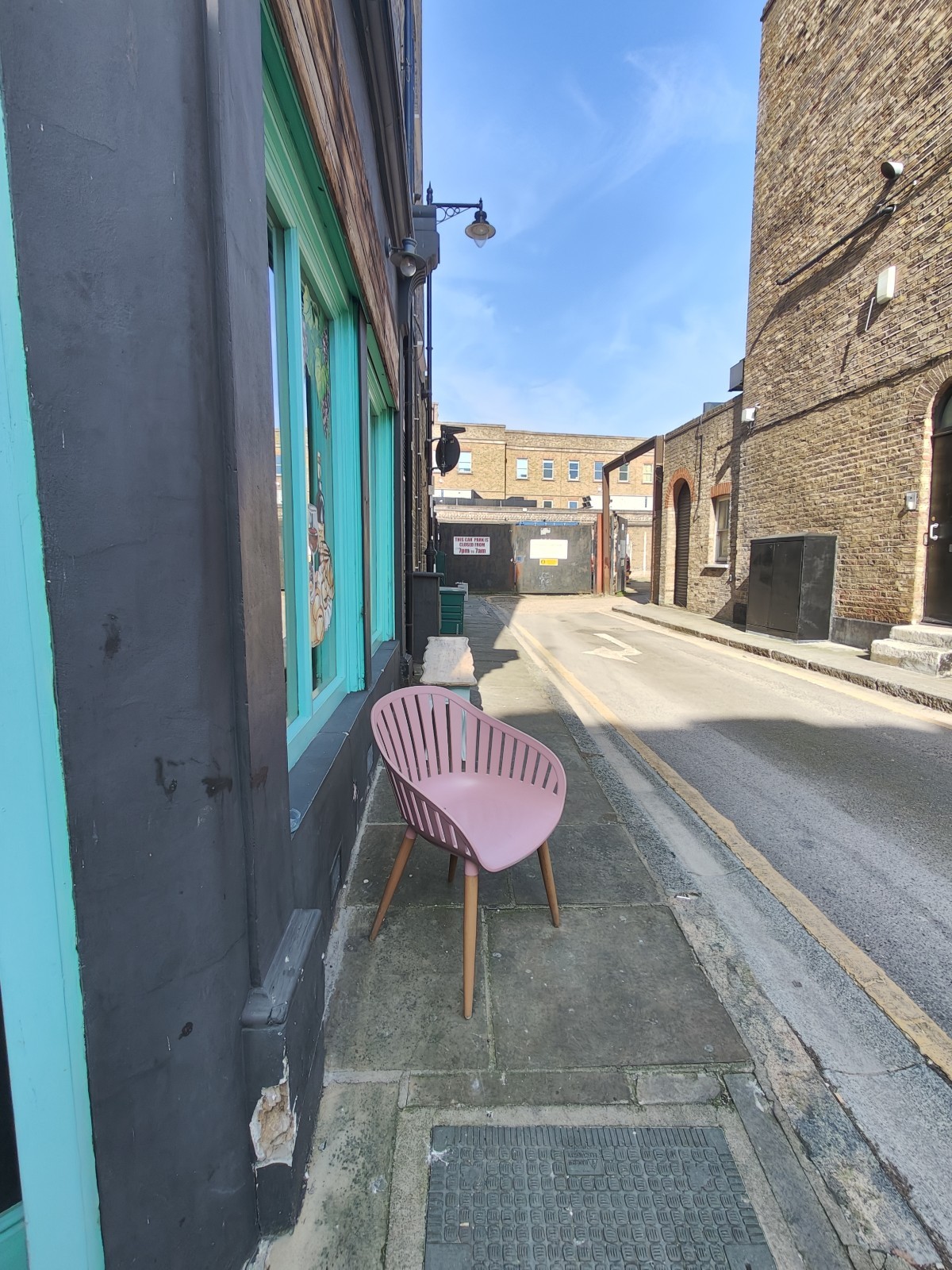 From entrance facing right. Chair ahead. Bench behind.