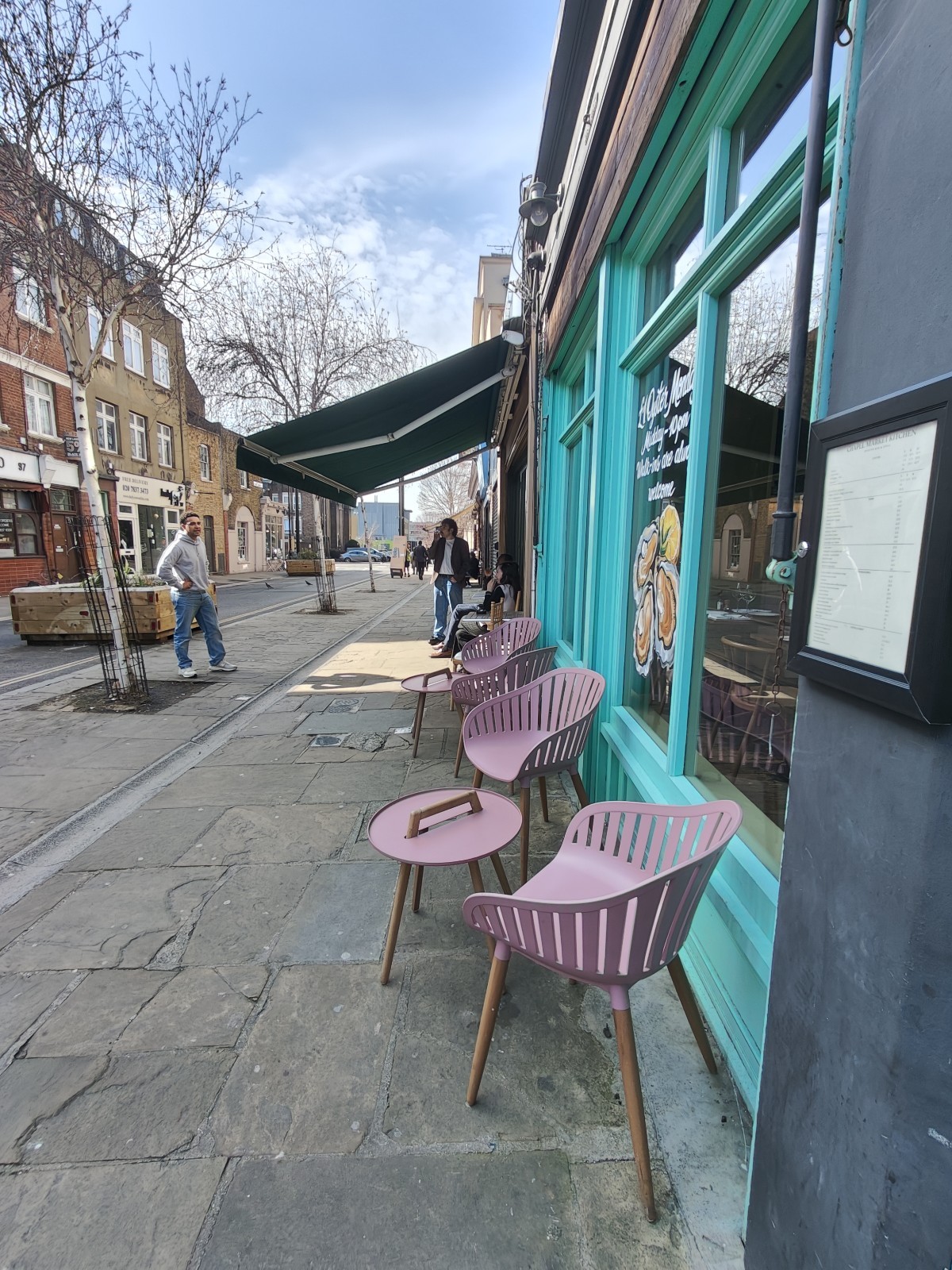Outdoor – Front or street space