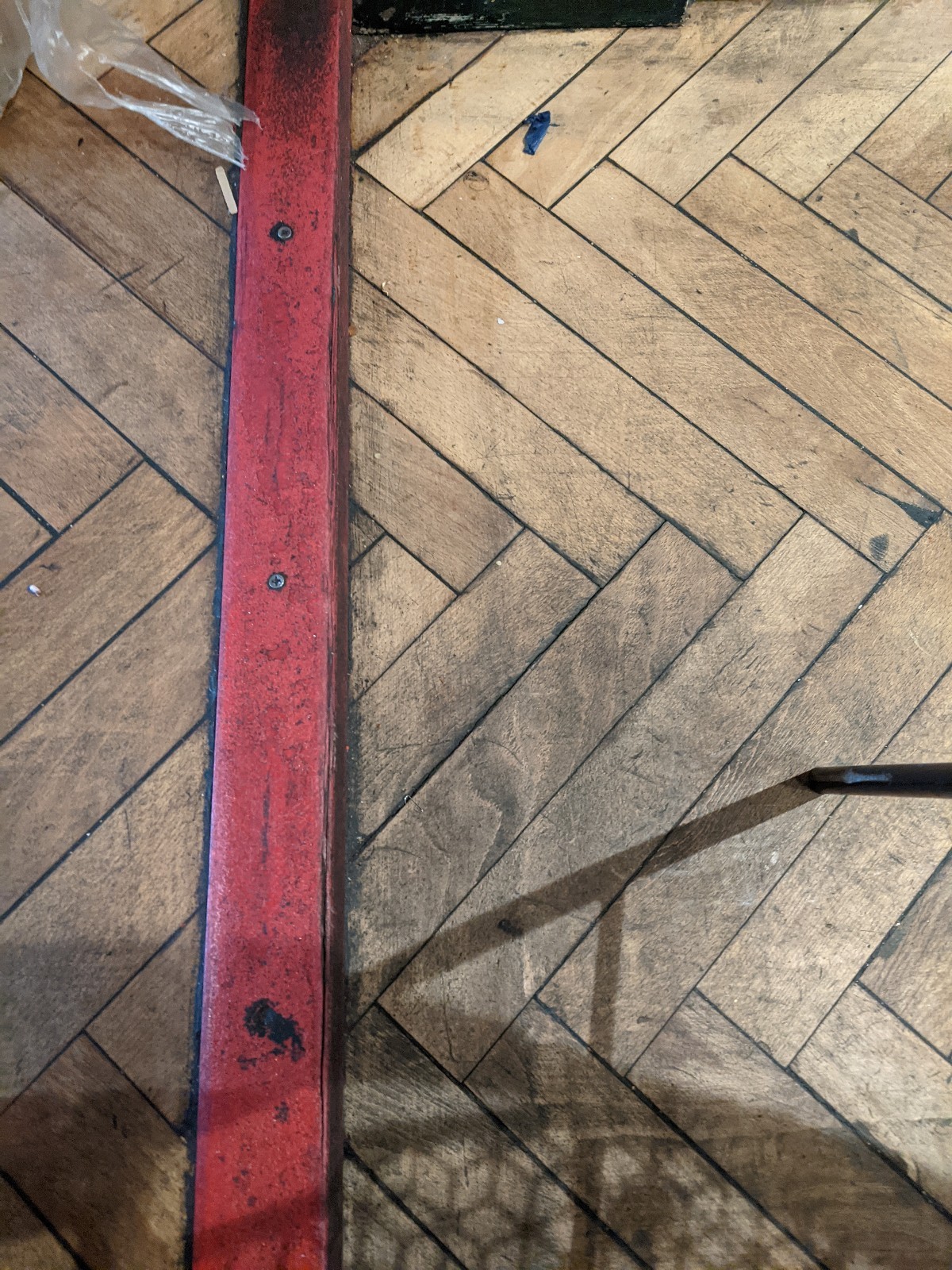 Close up of step down.