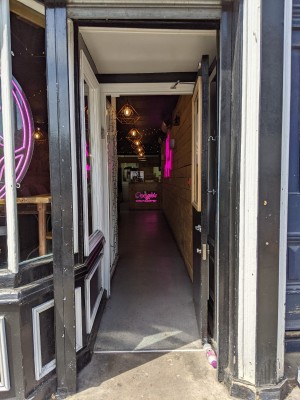 Photo of Doogle's Donuts