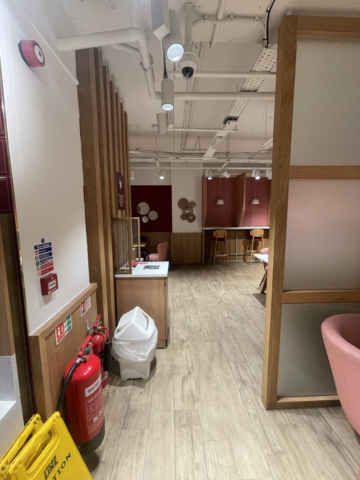 Indoor - Side space