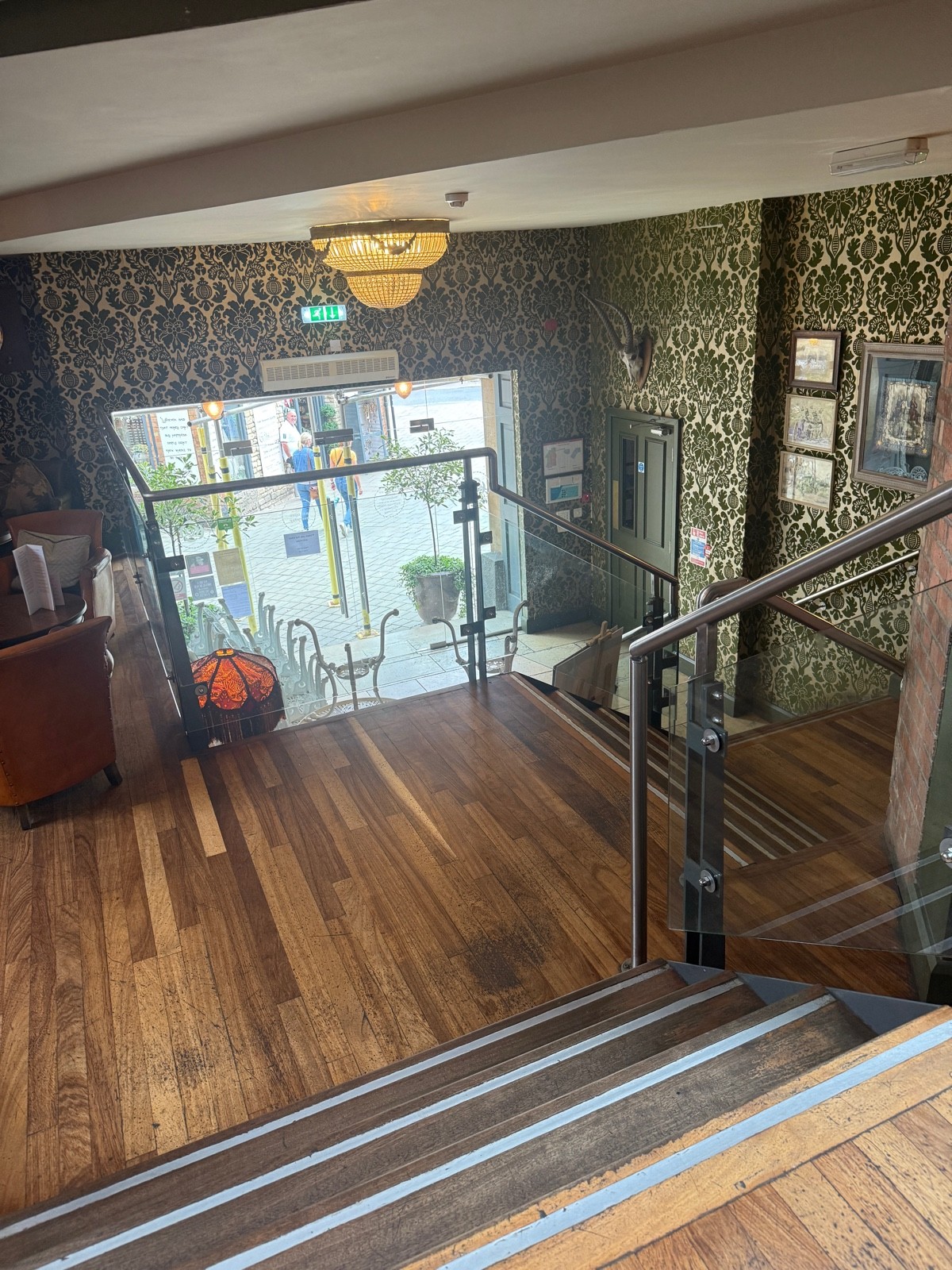 Second entrance is not accessible, several stairs