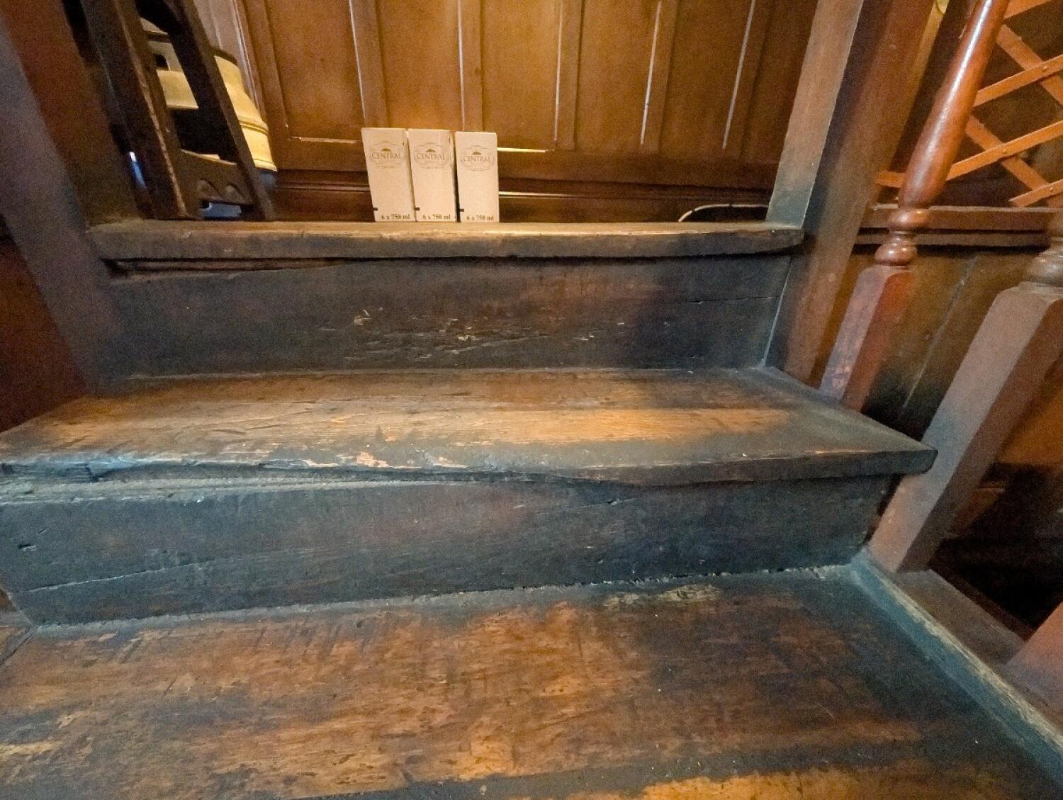 Steps to back space.