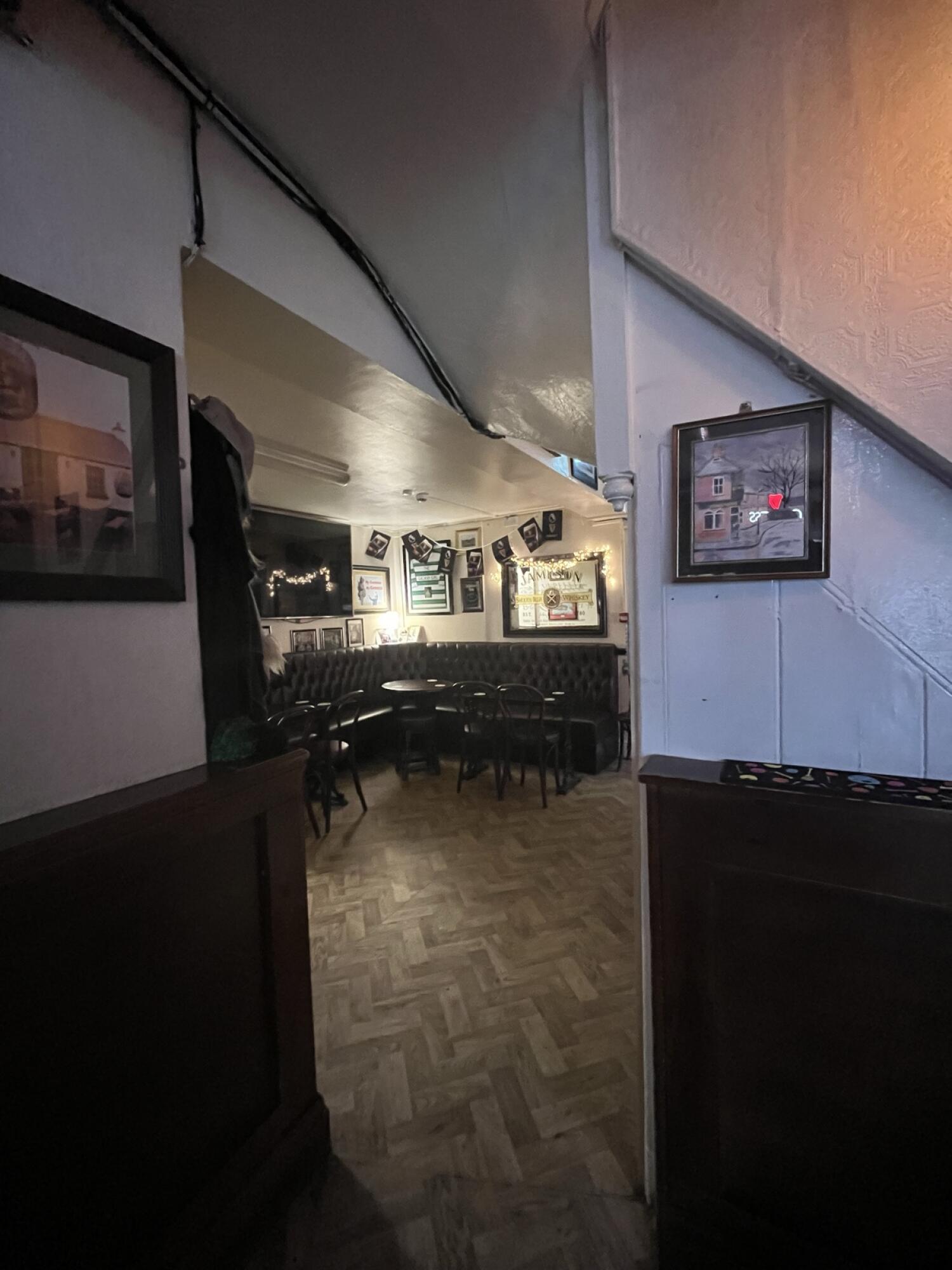 Indoor - Back space