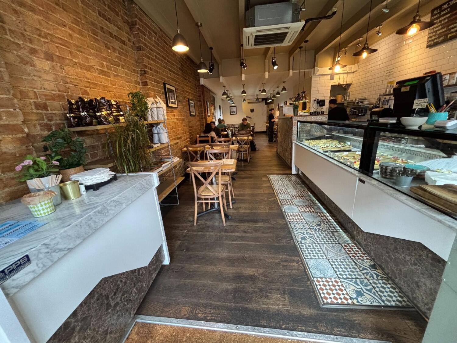 Indoor – Front space