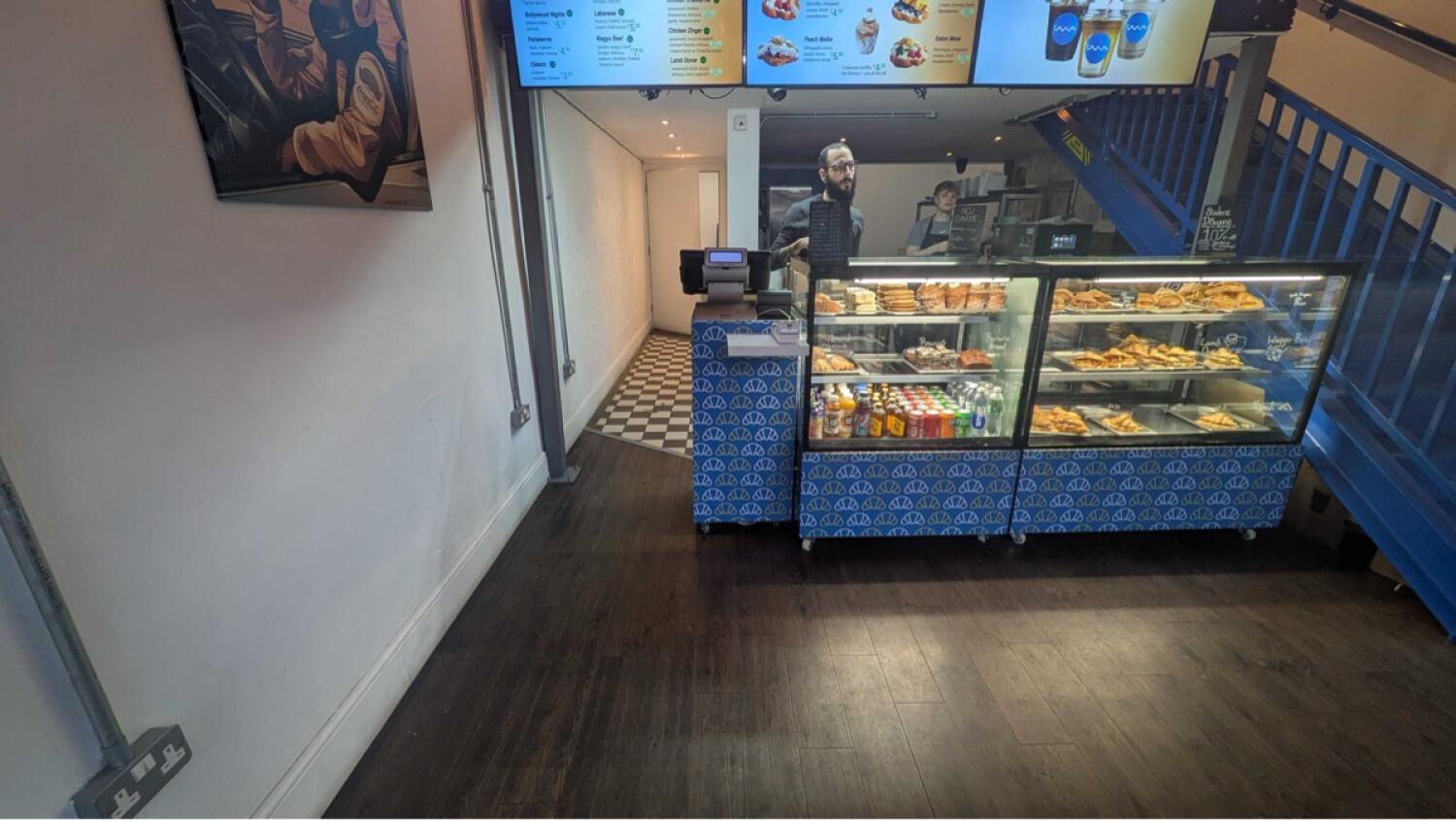 Indoor – Front space