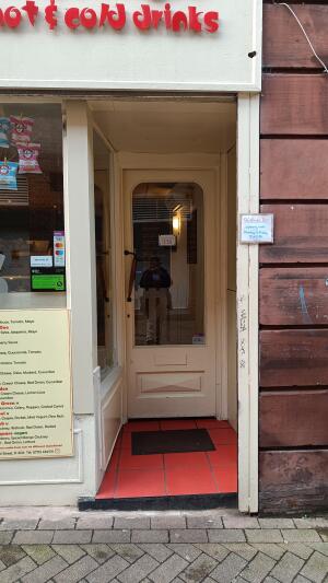 Open archway to entrance.
