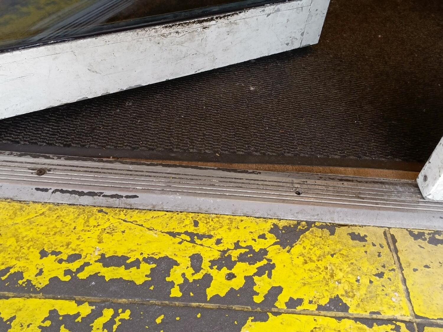 Small bump at foot of entrance. Doormat following.
