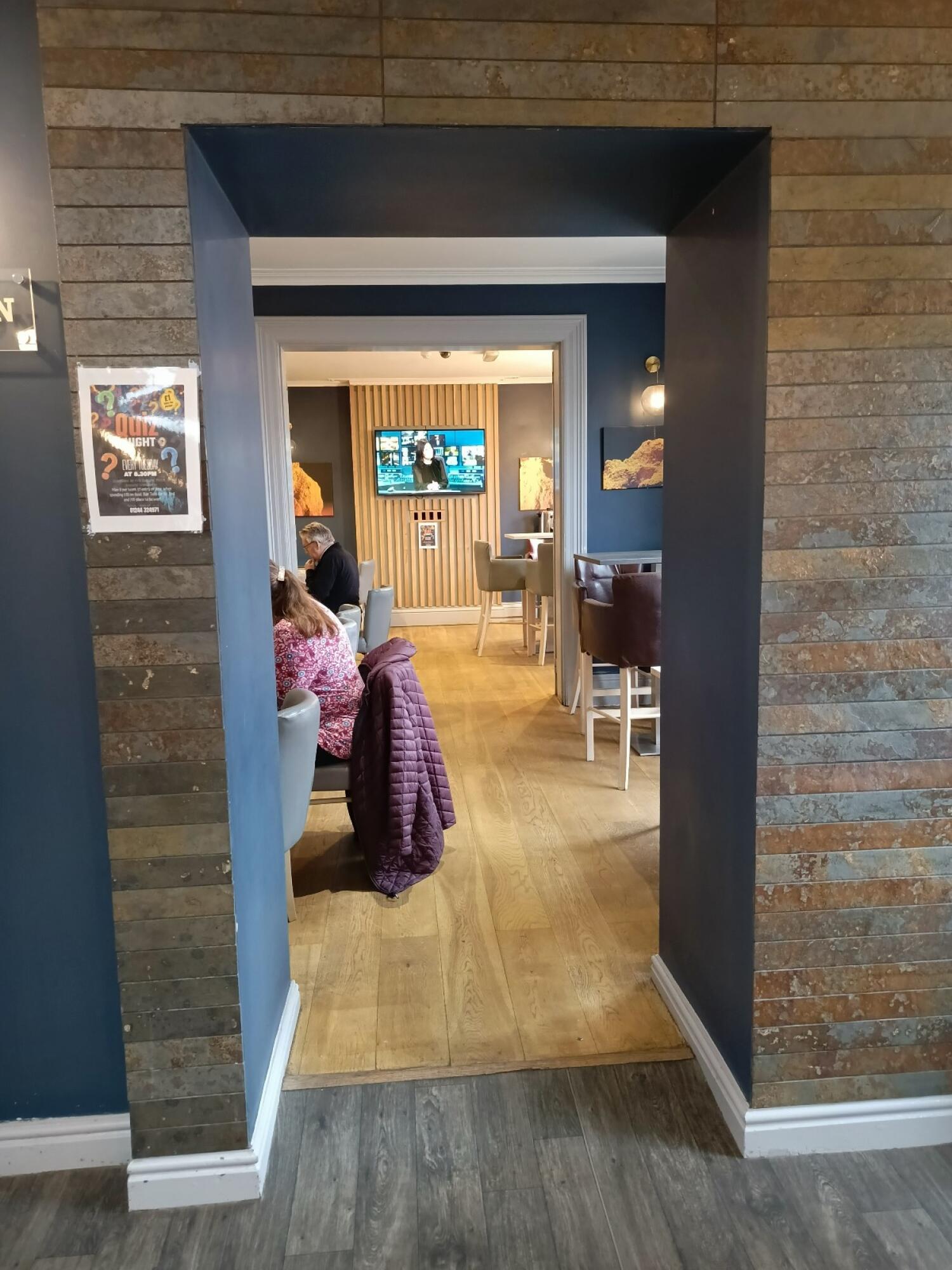 Indoor - Side space