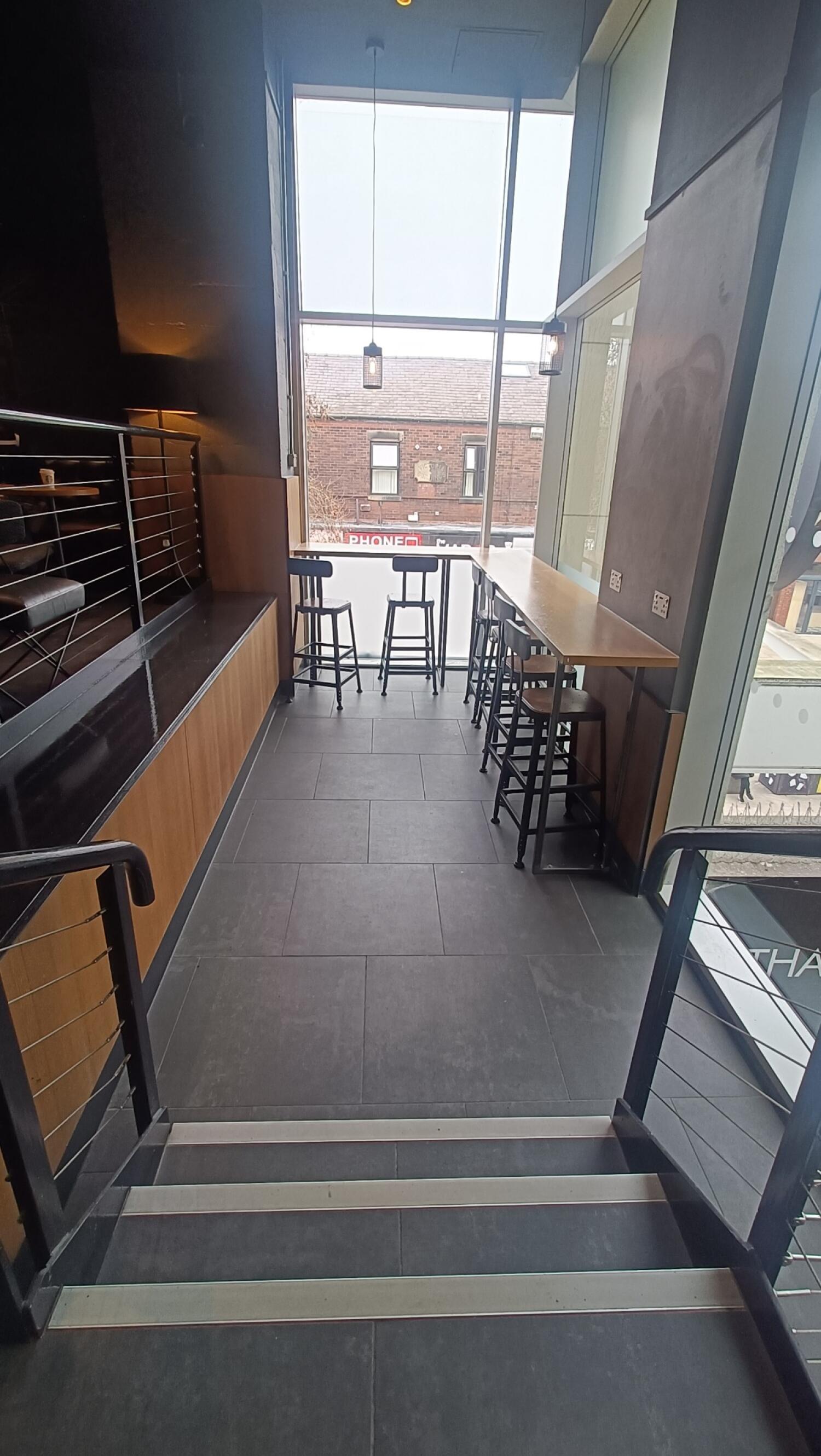 Indoor - Side space