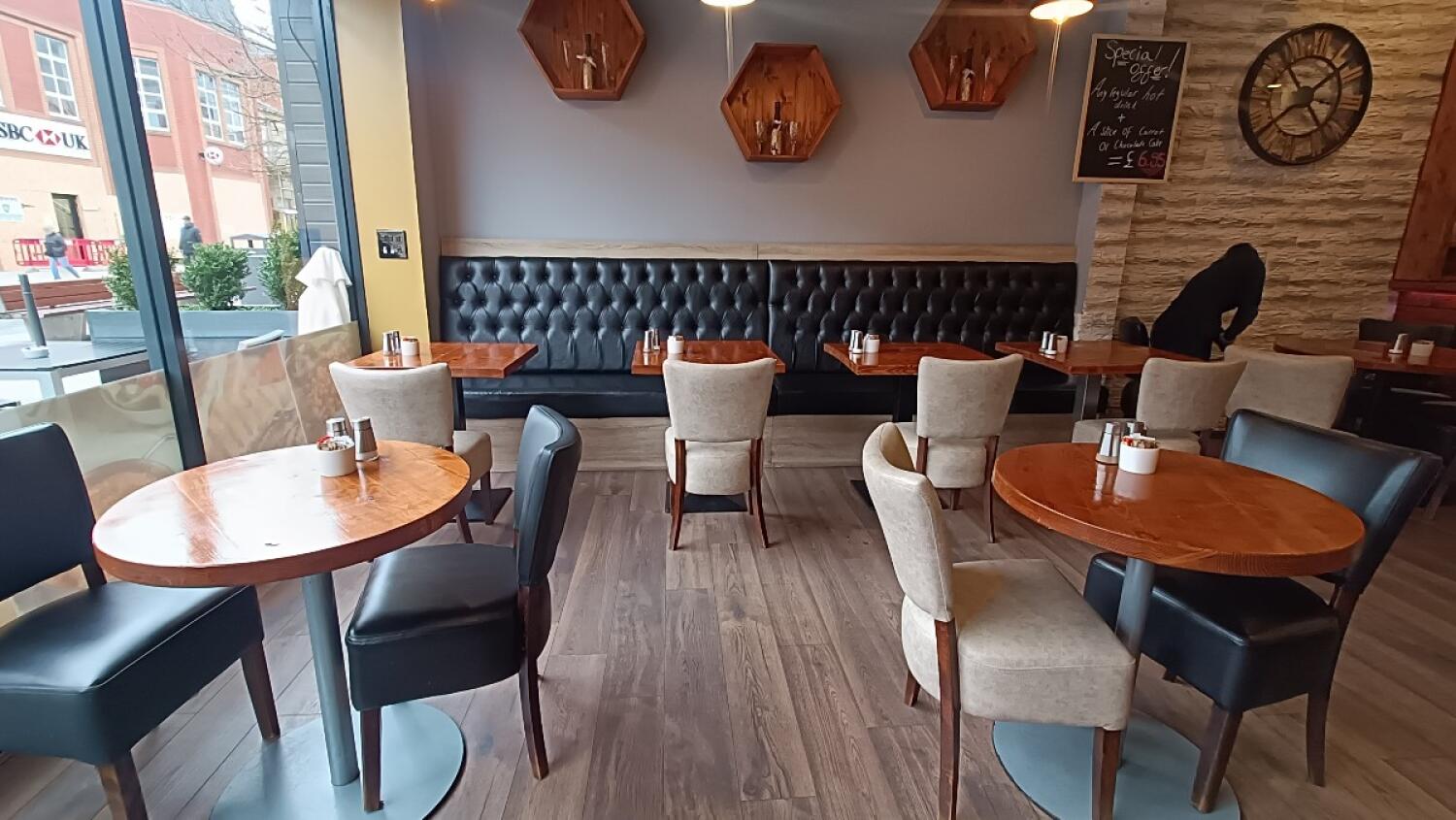 Indoor – Front space