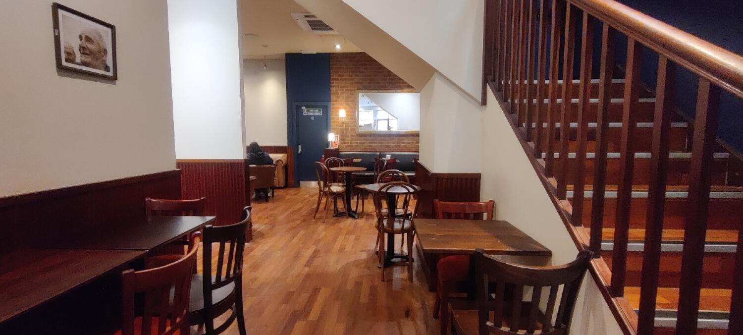 Indoor - Back space
