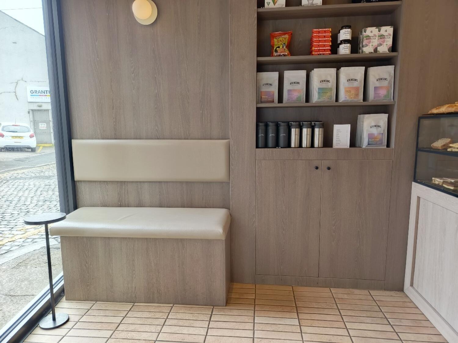 Indoor – Front space