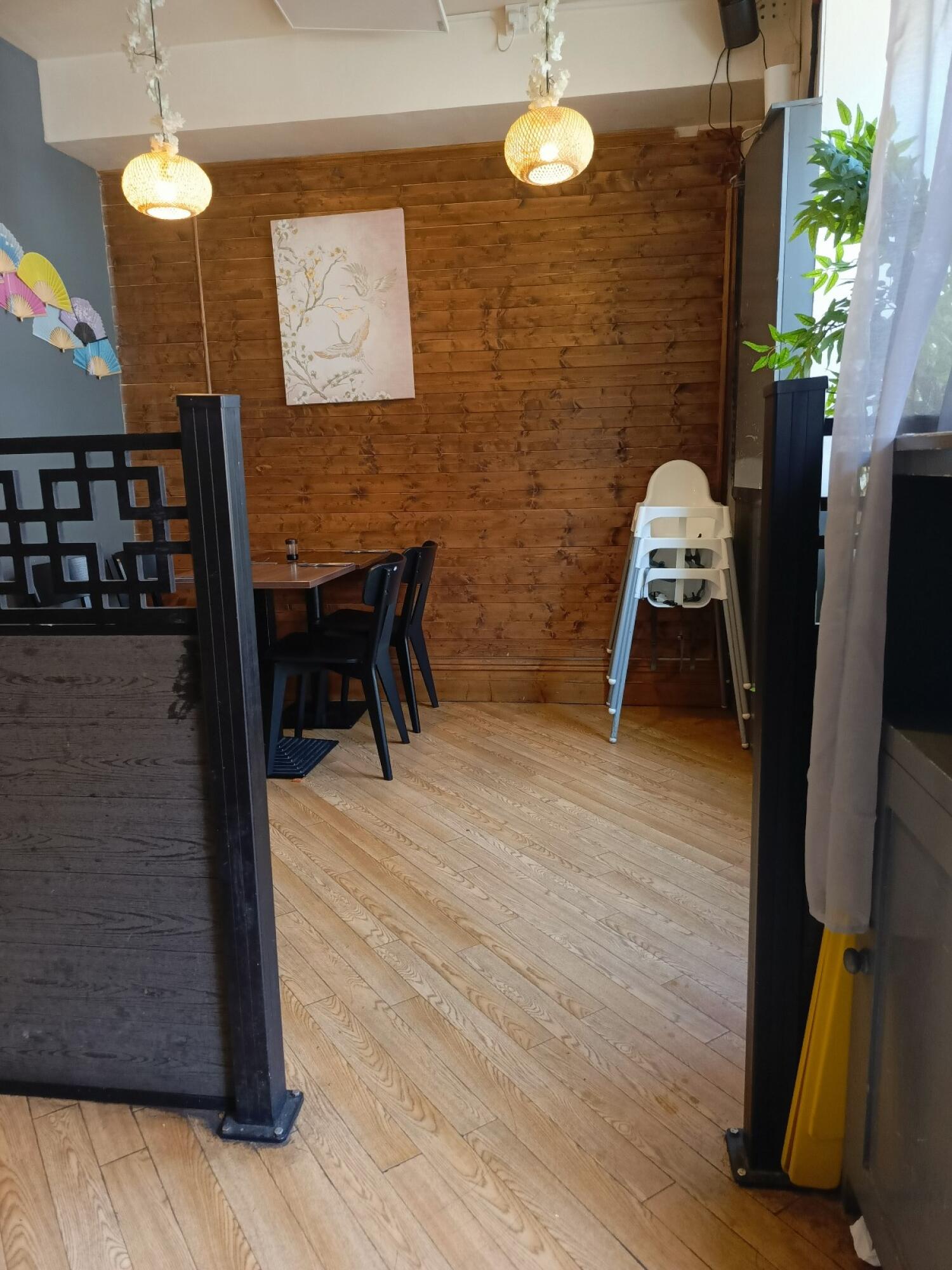 Indoor – Front space
