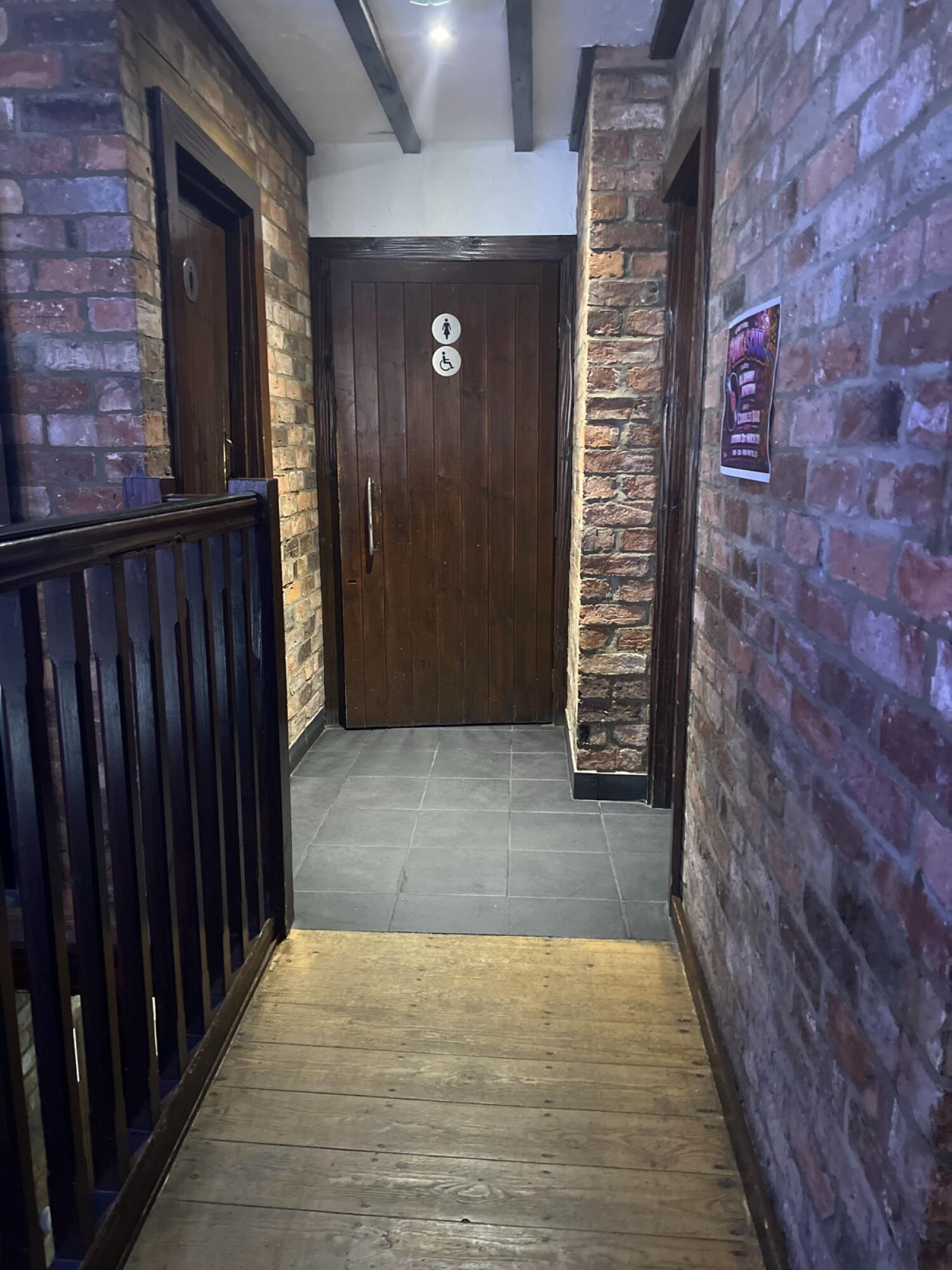 Wheelchair-accessible bathroom