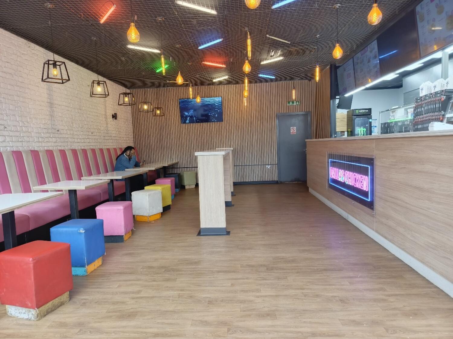 Indoor – Front space