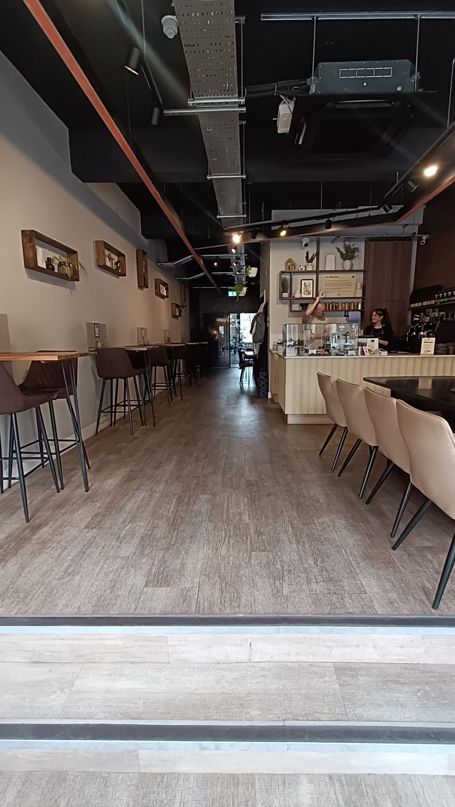 Indoor - Back space