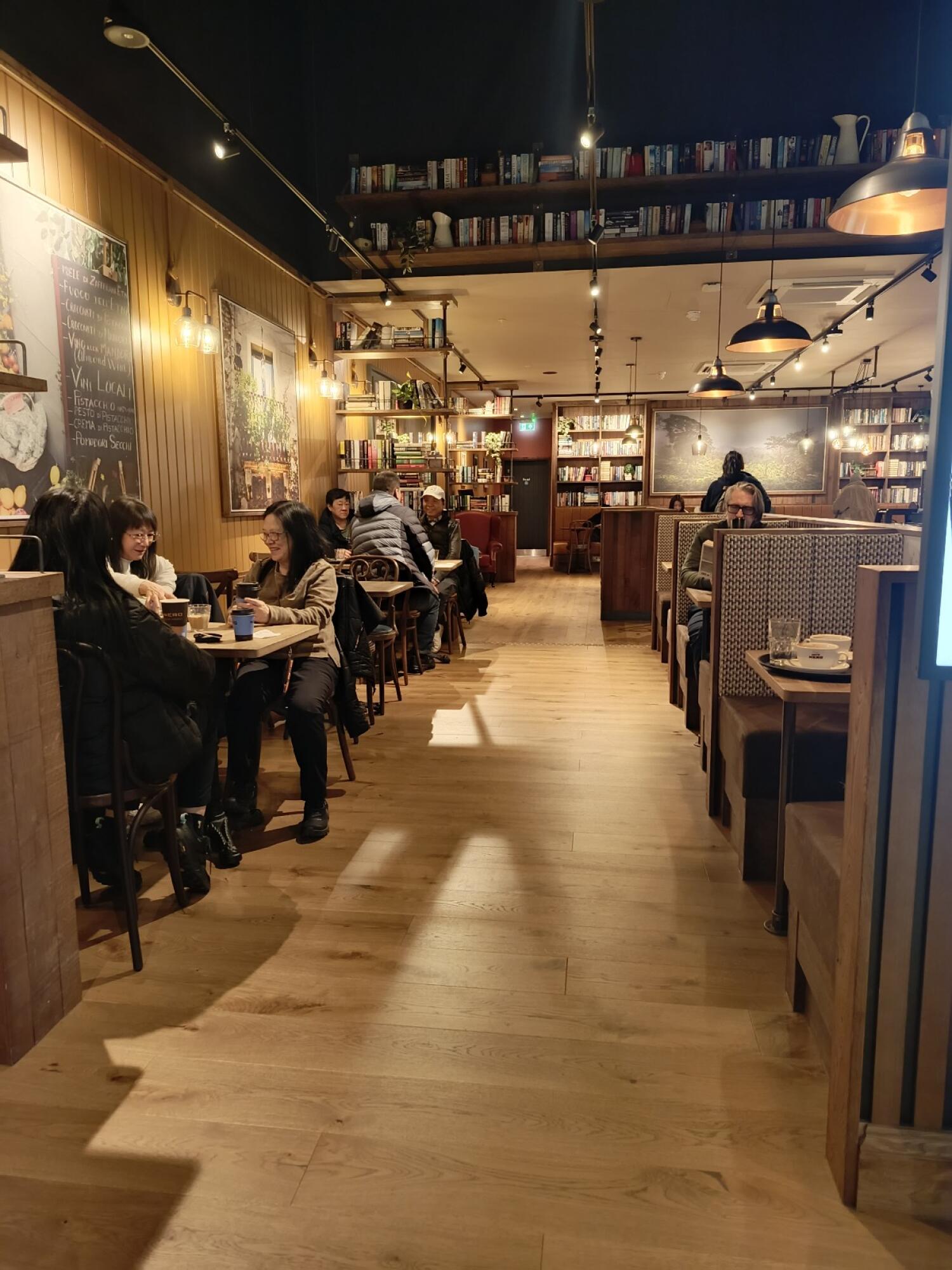 Indoor - Side space