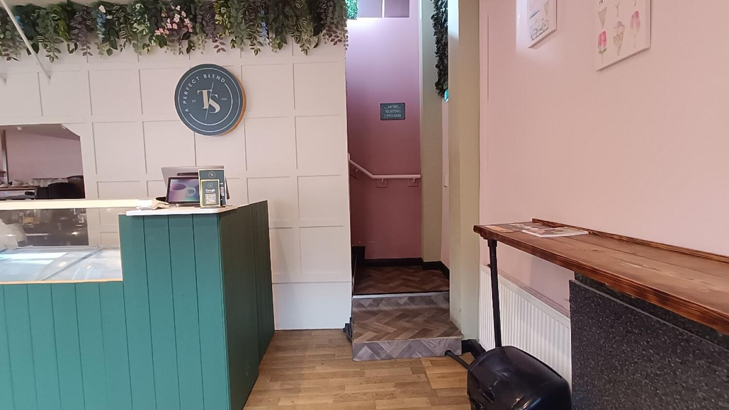 Indoor – Front space