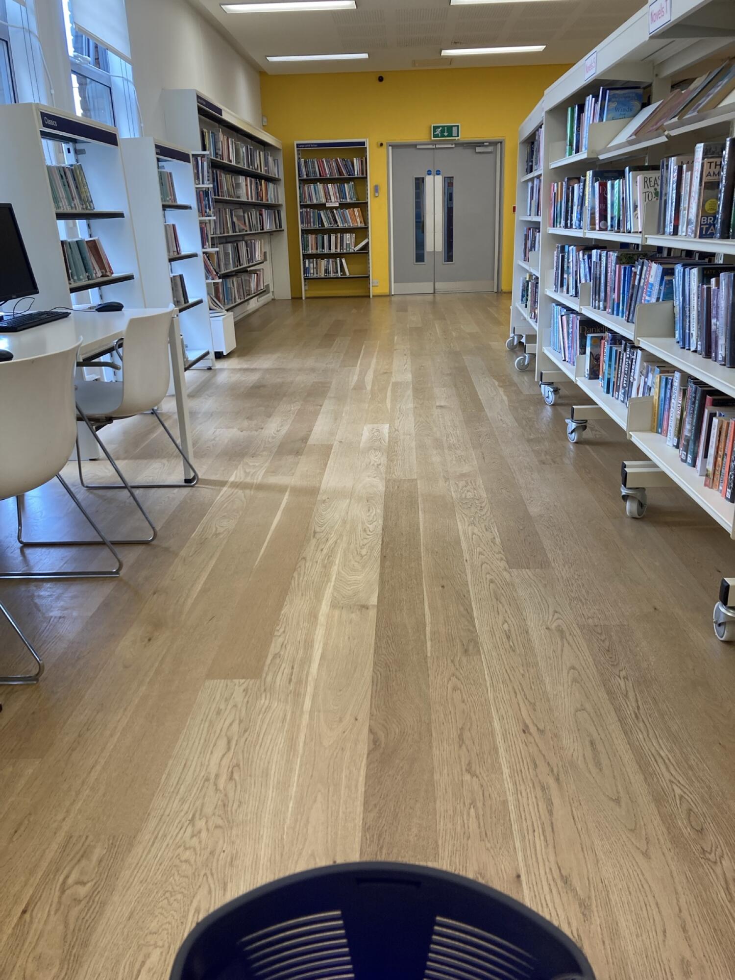 Indoor – Front space