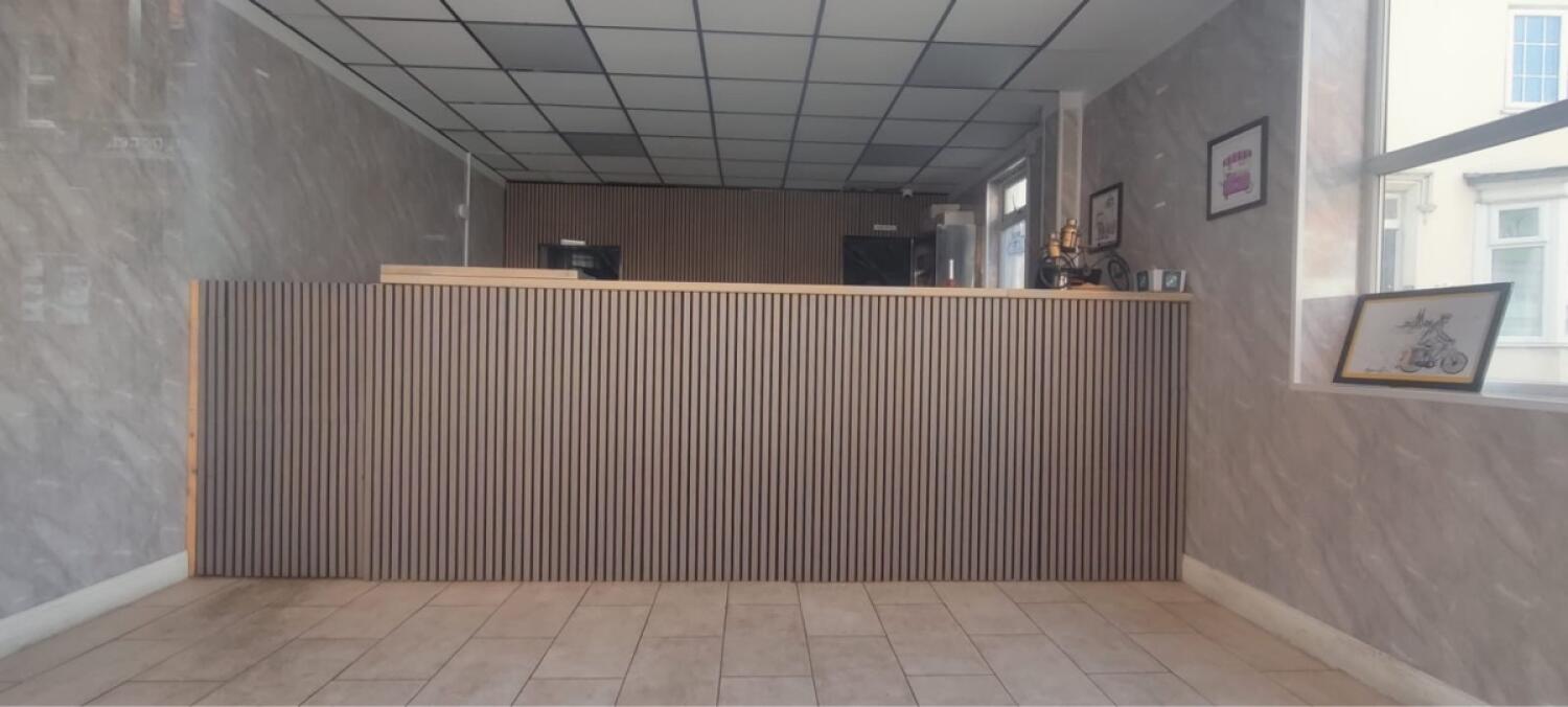 Indoor – Front space