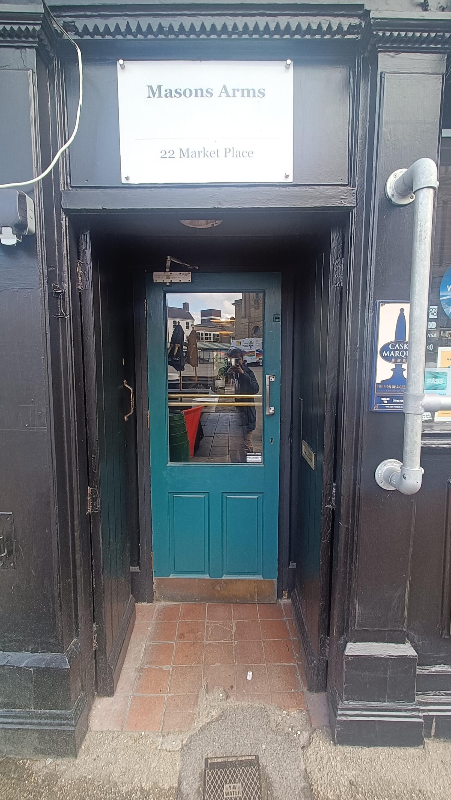 The Masons Arms