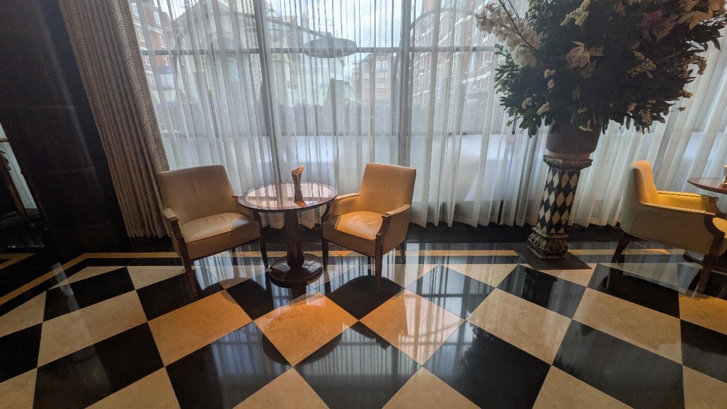 Indoor - Side space