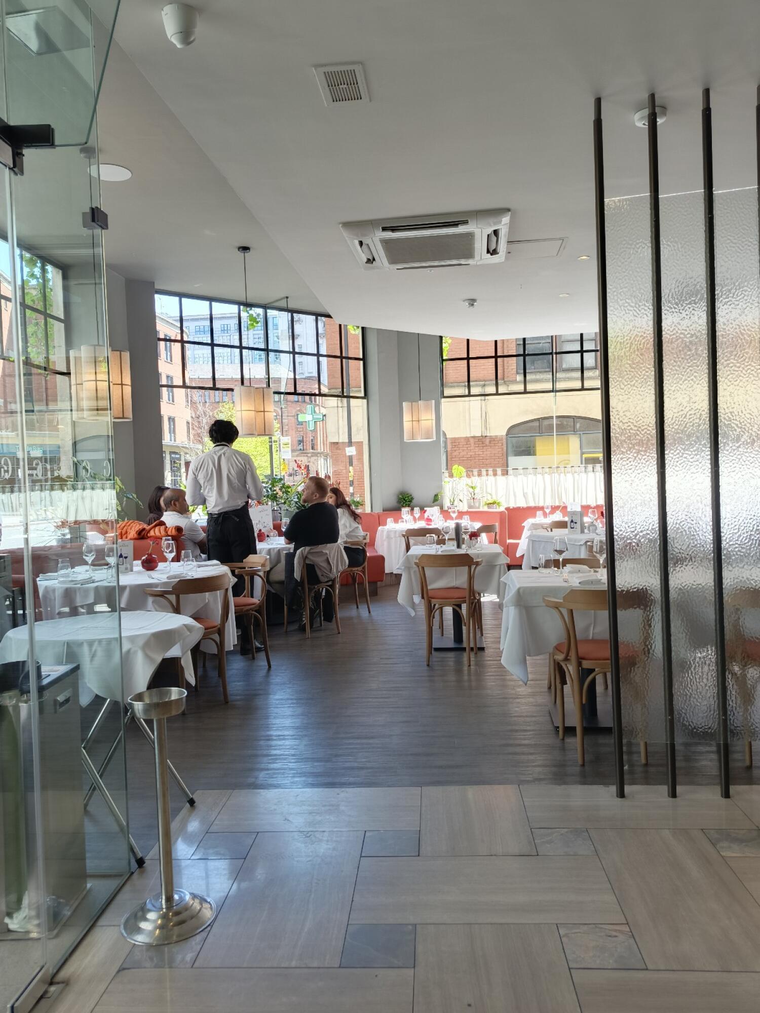 Indoor - Side space
