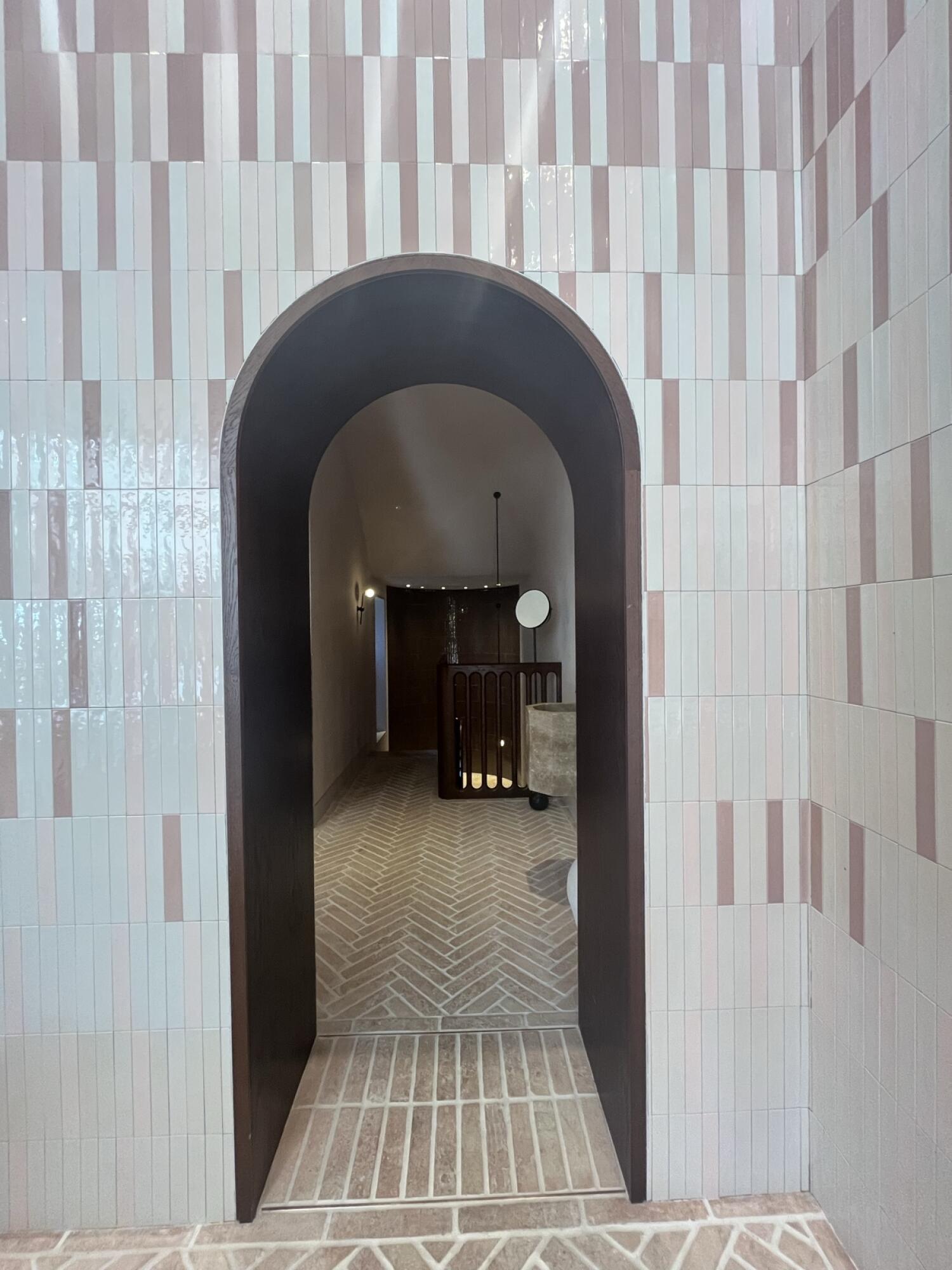 Indoor – Downstairs space