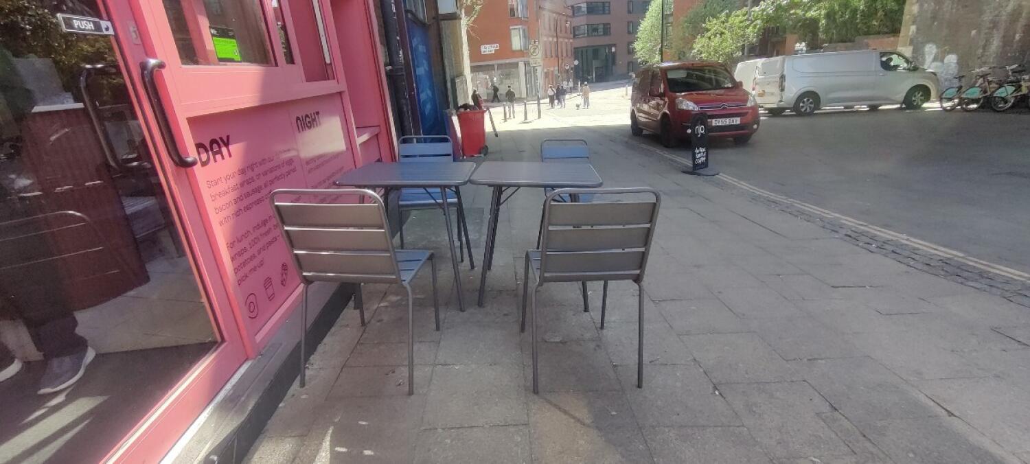Outdoor – Front or street space