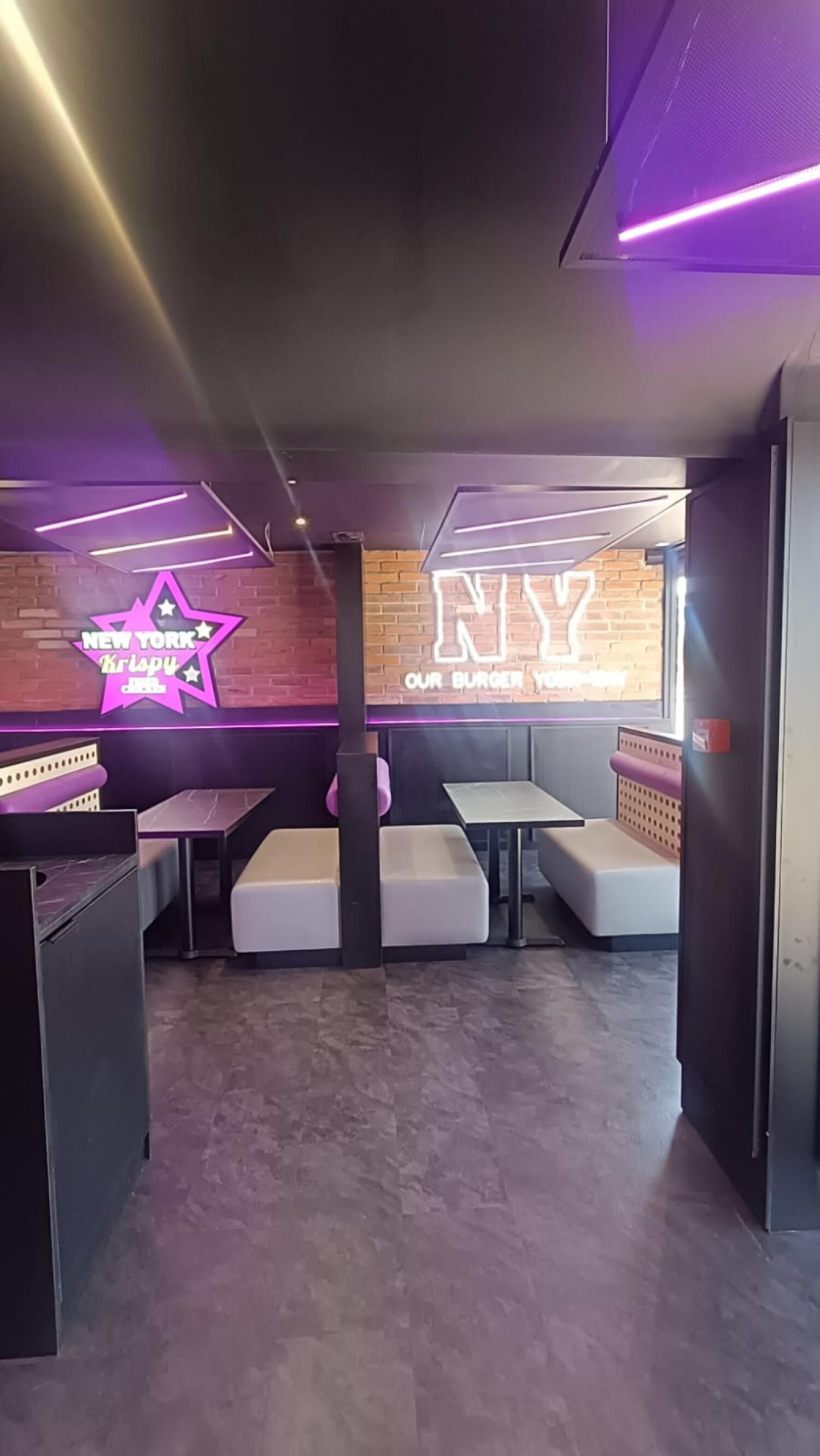 Indoor - Side space
