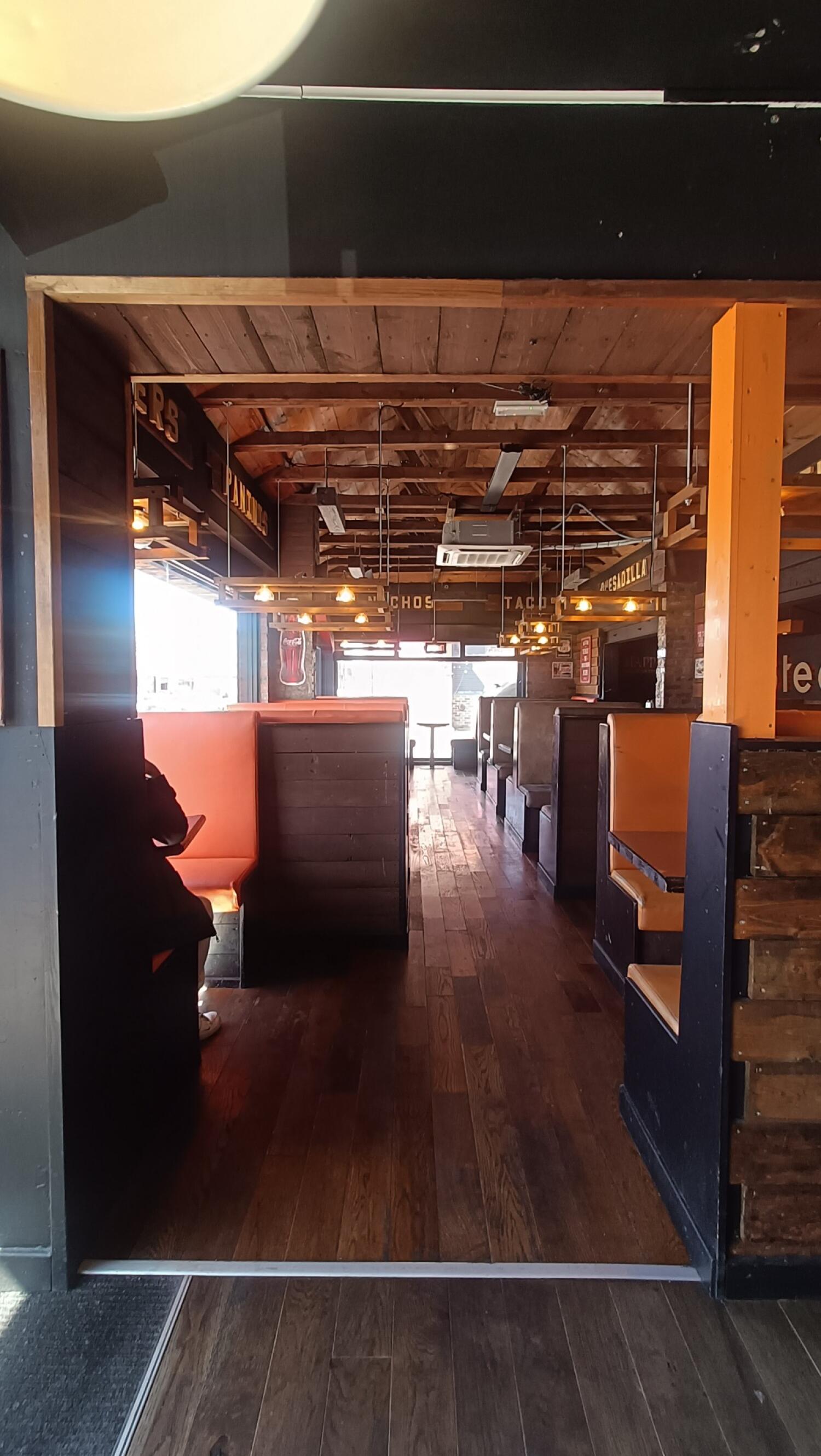 Indoor - Back space