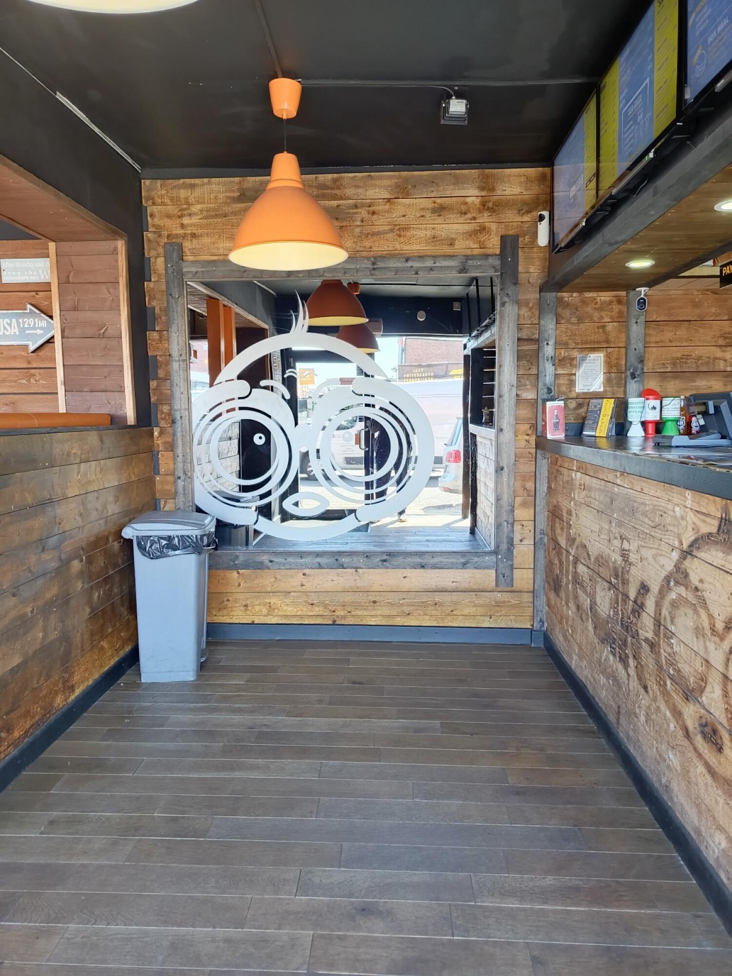 Indoor – Front space