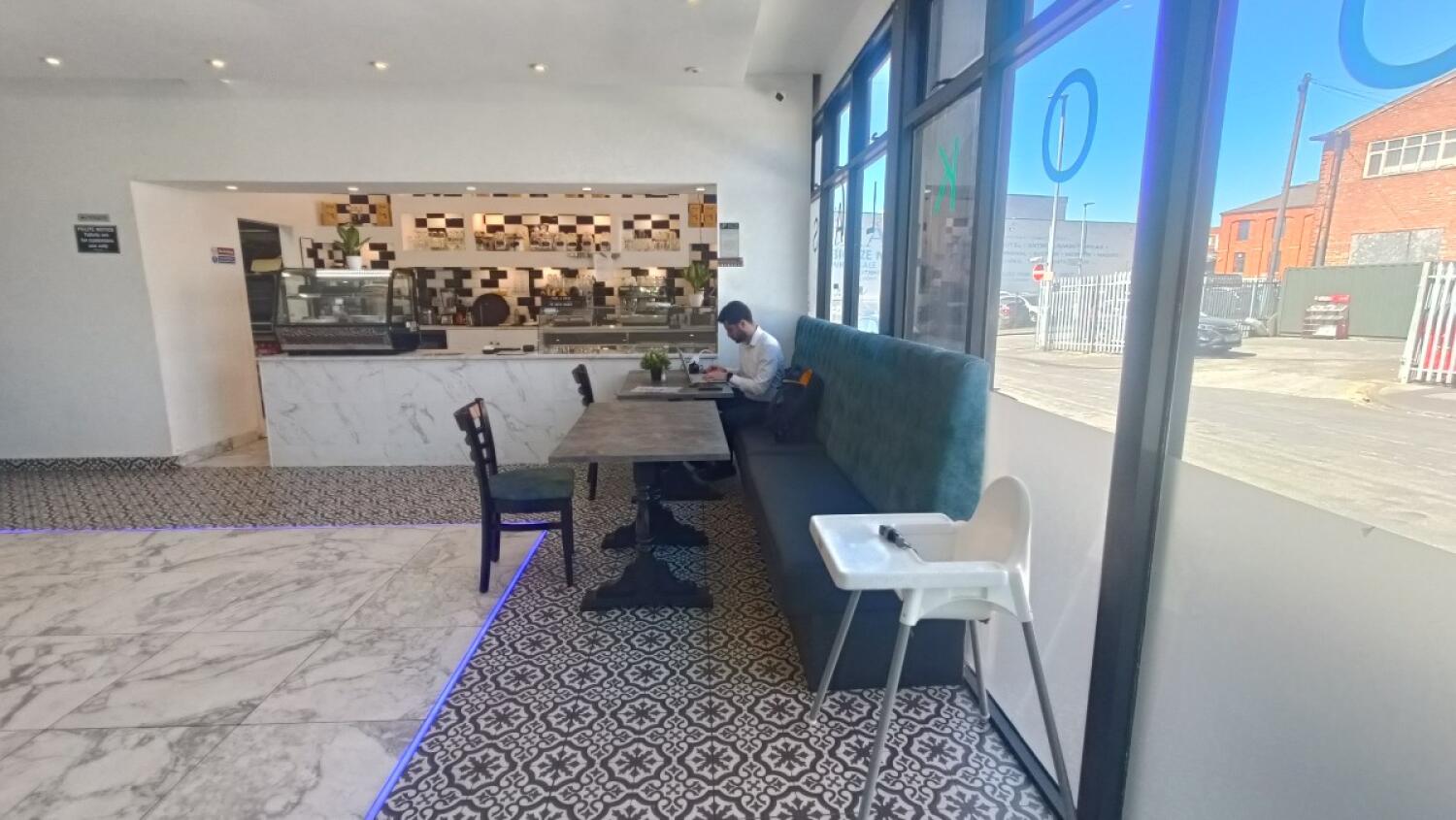 Indoor – Front space