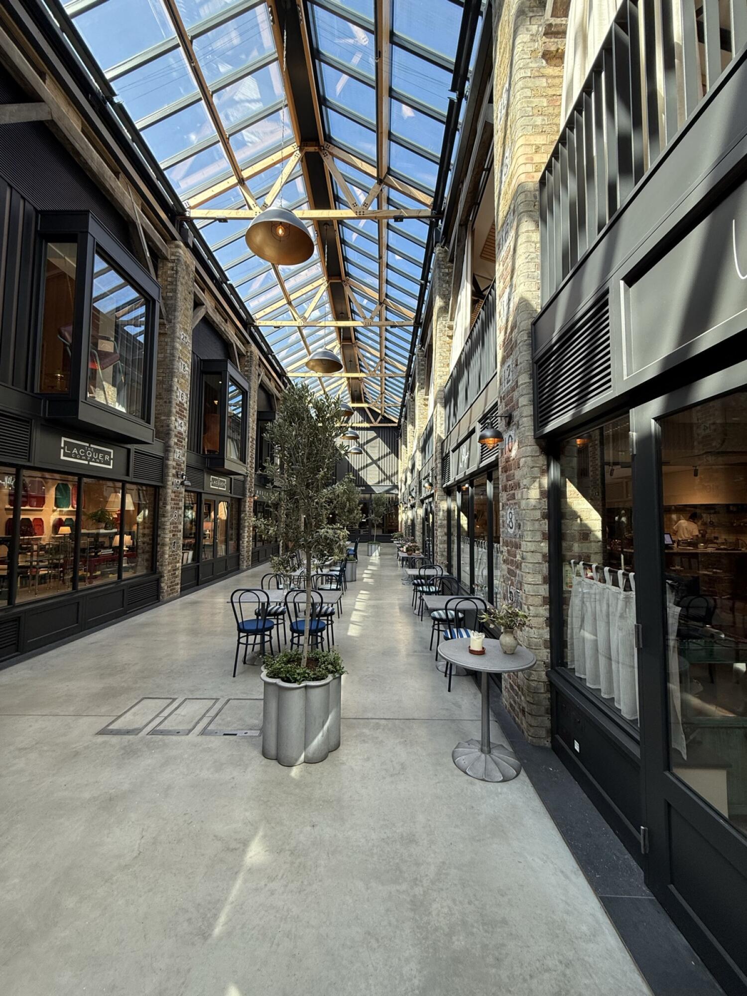 Outdoor – Front or street space