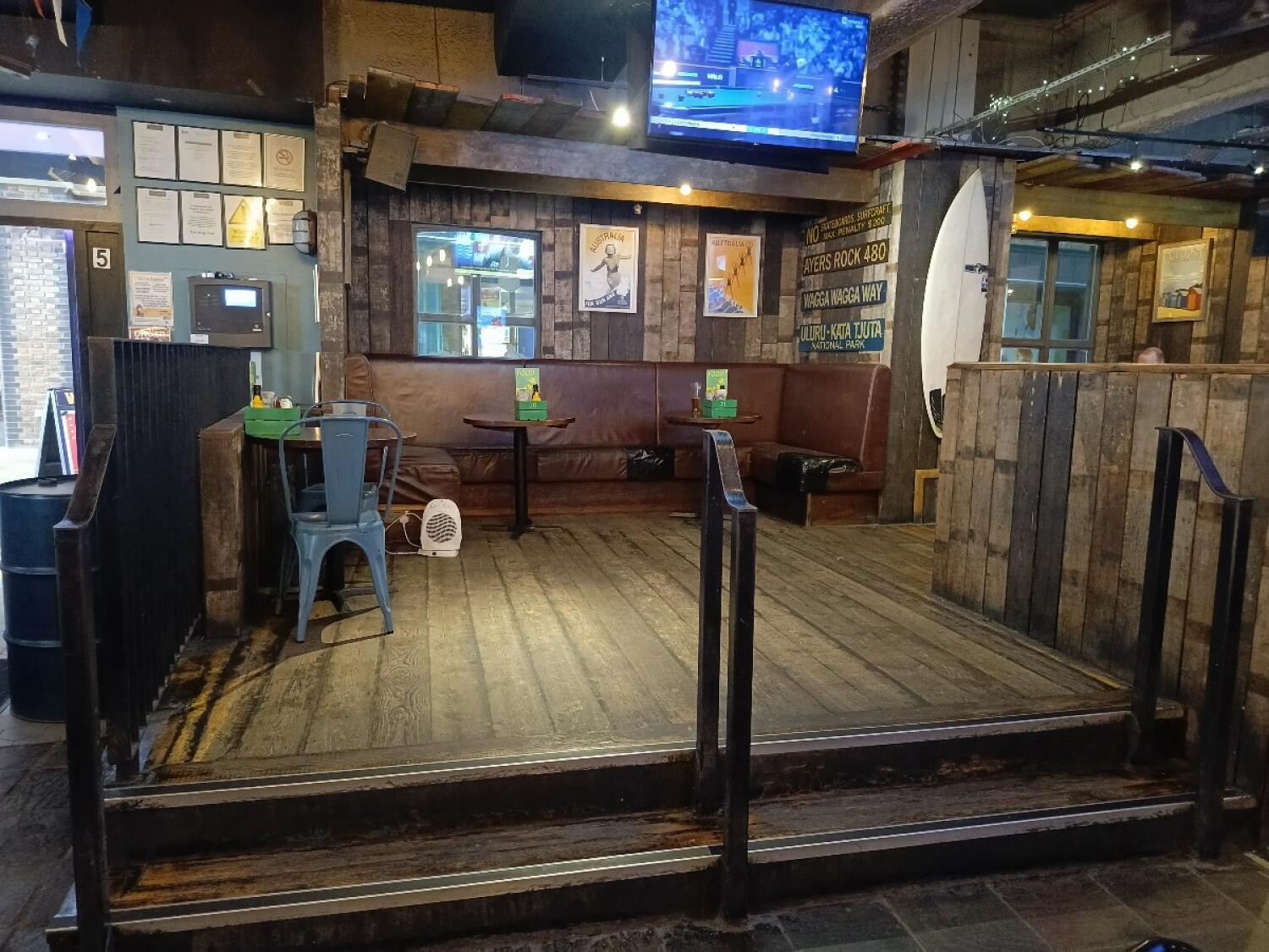 Indoor – Back or side space