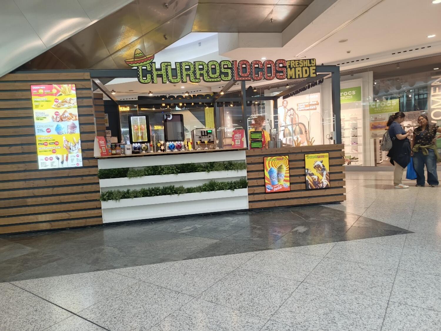 Indoor – Front space
