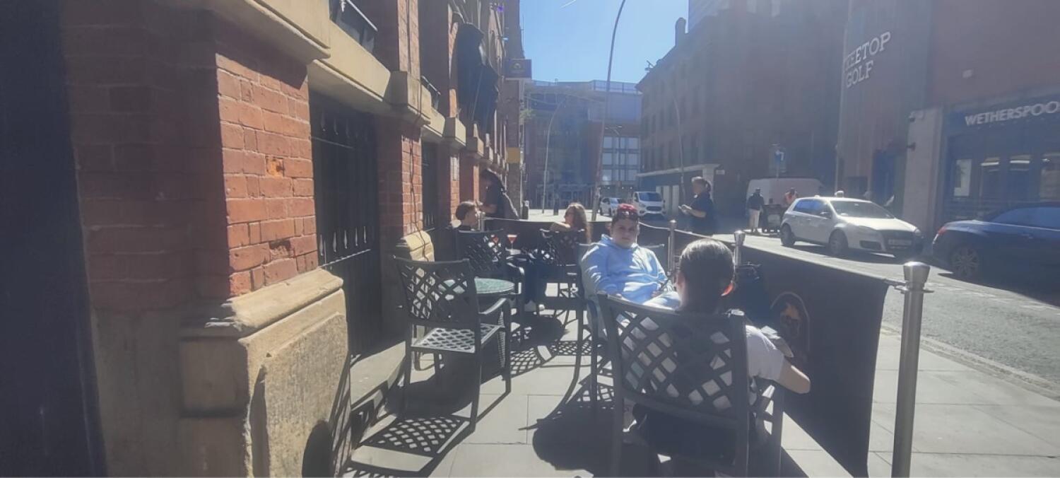 Outdoor – Front or street space