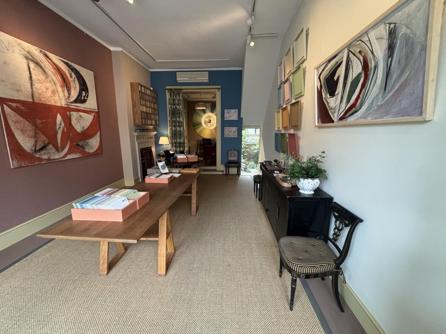 Indoor – Front space