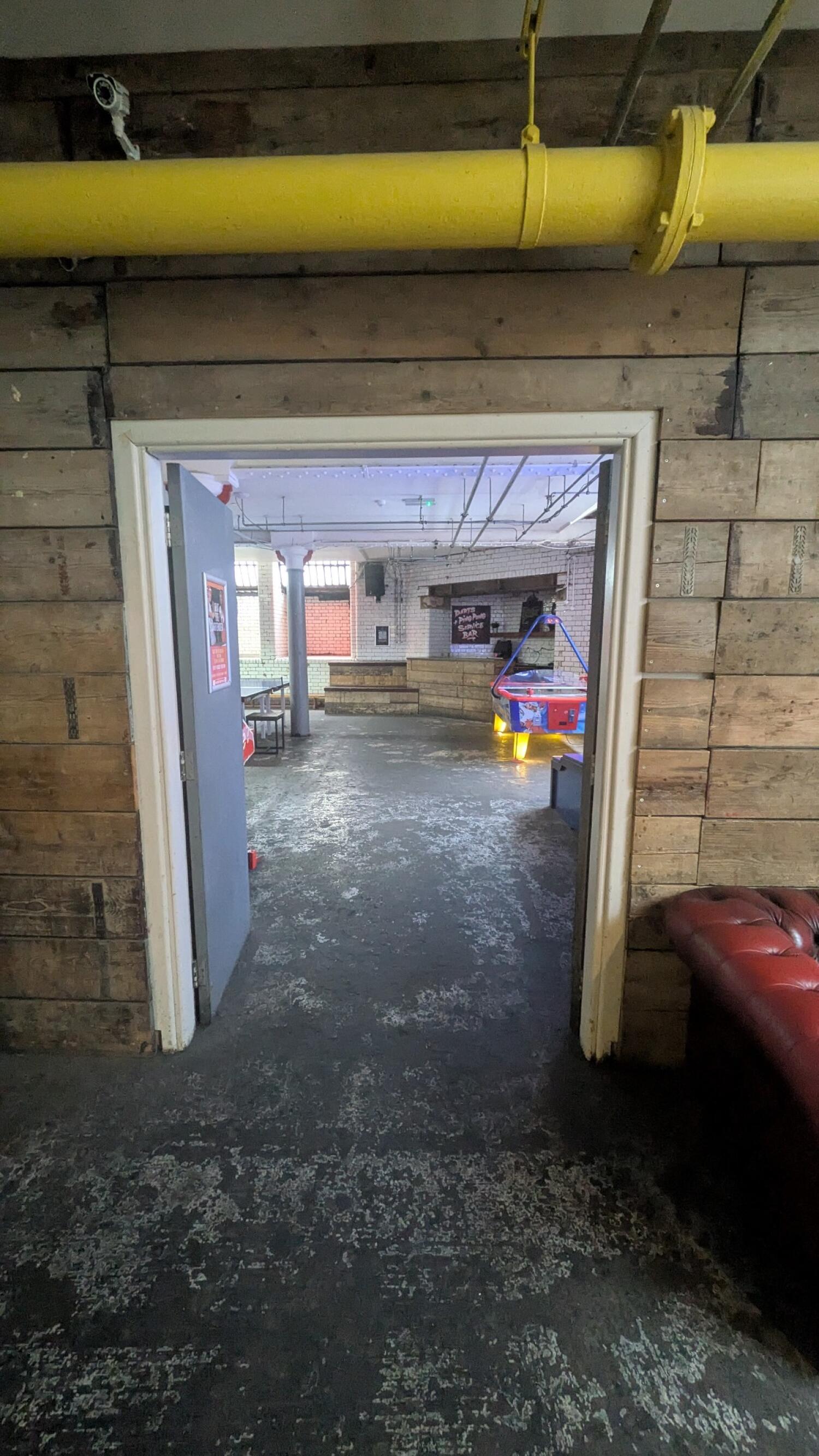 Indoor - Back space